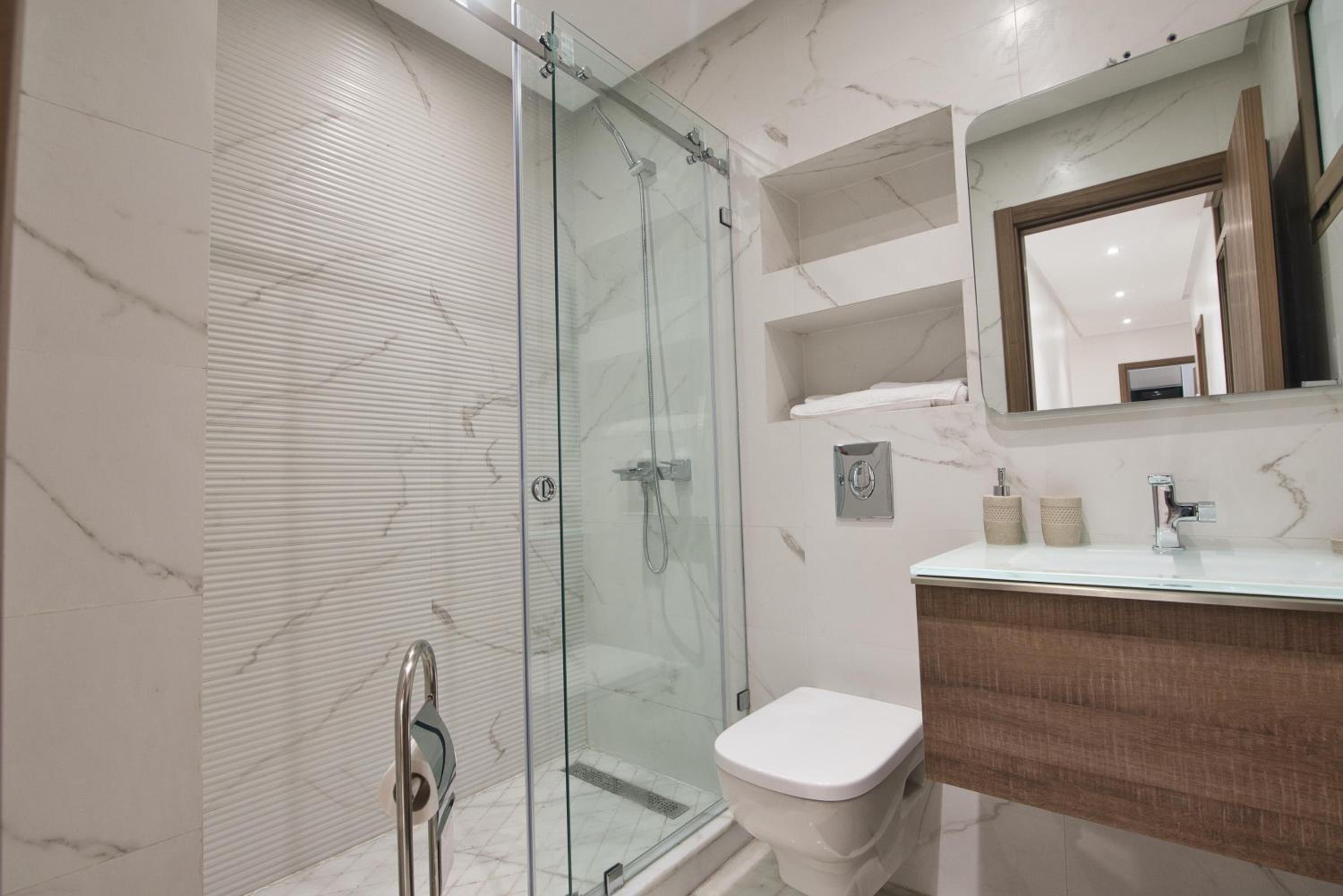 New Sea Front Apartment 95sqm with Unlimited Wi-Fi view 5