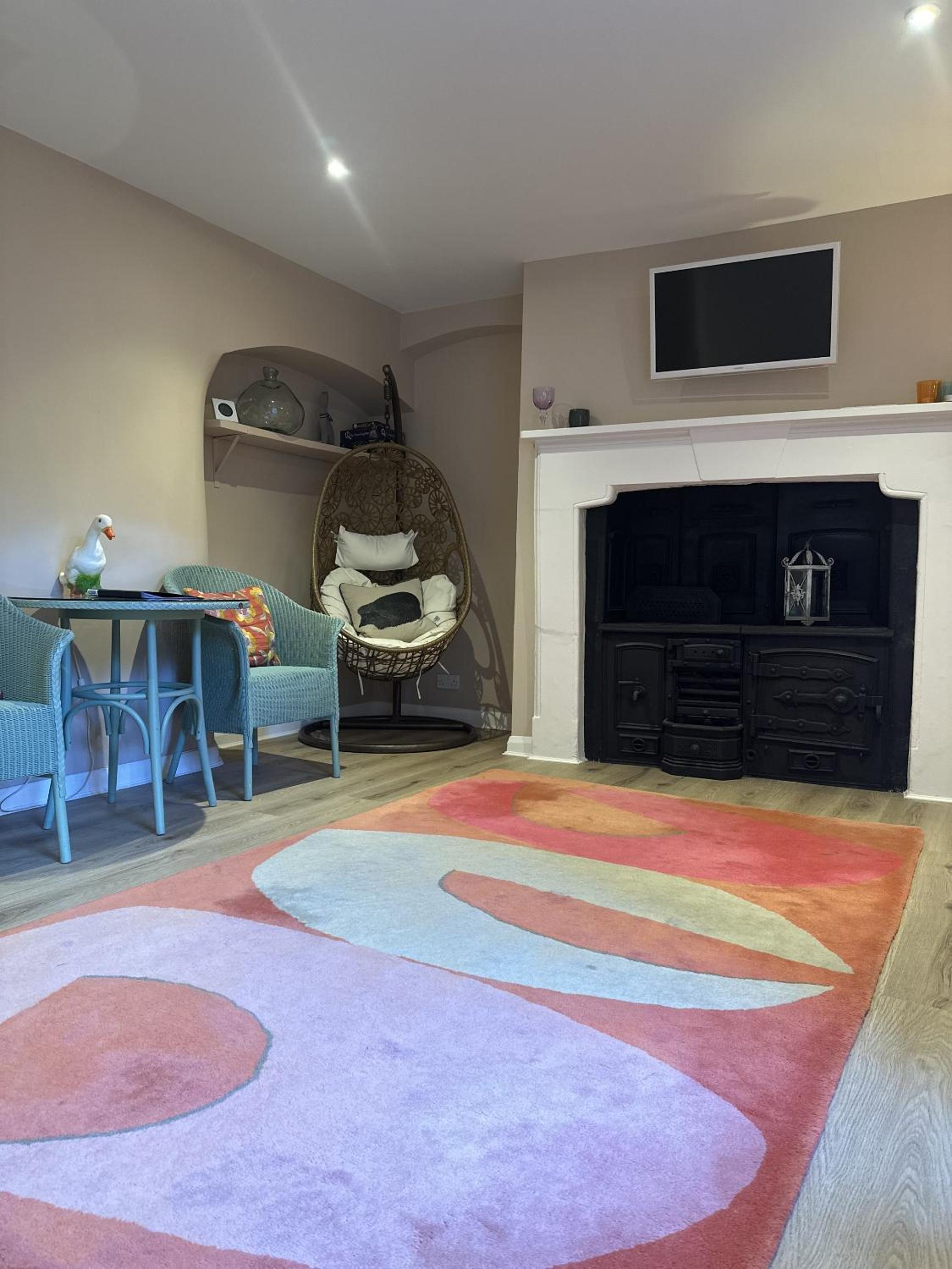 Unique Clifton apartment on historic crescent
