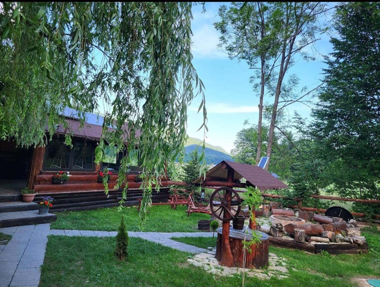 Cabana MARISA en Dărmăneşti
