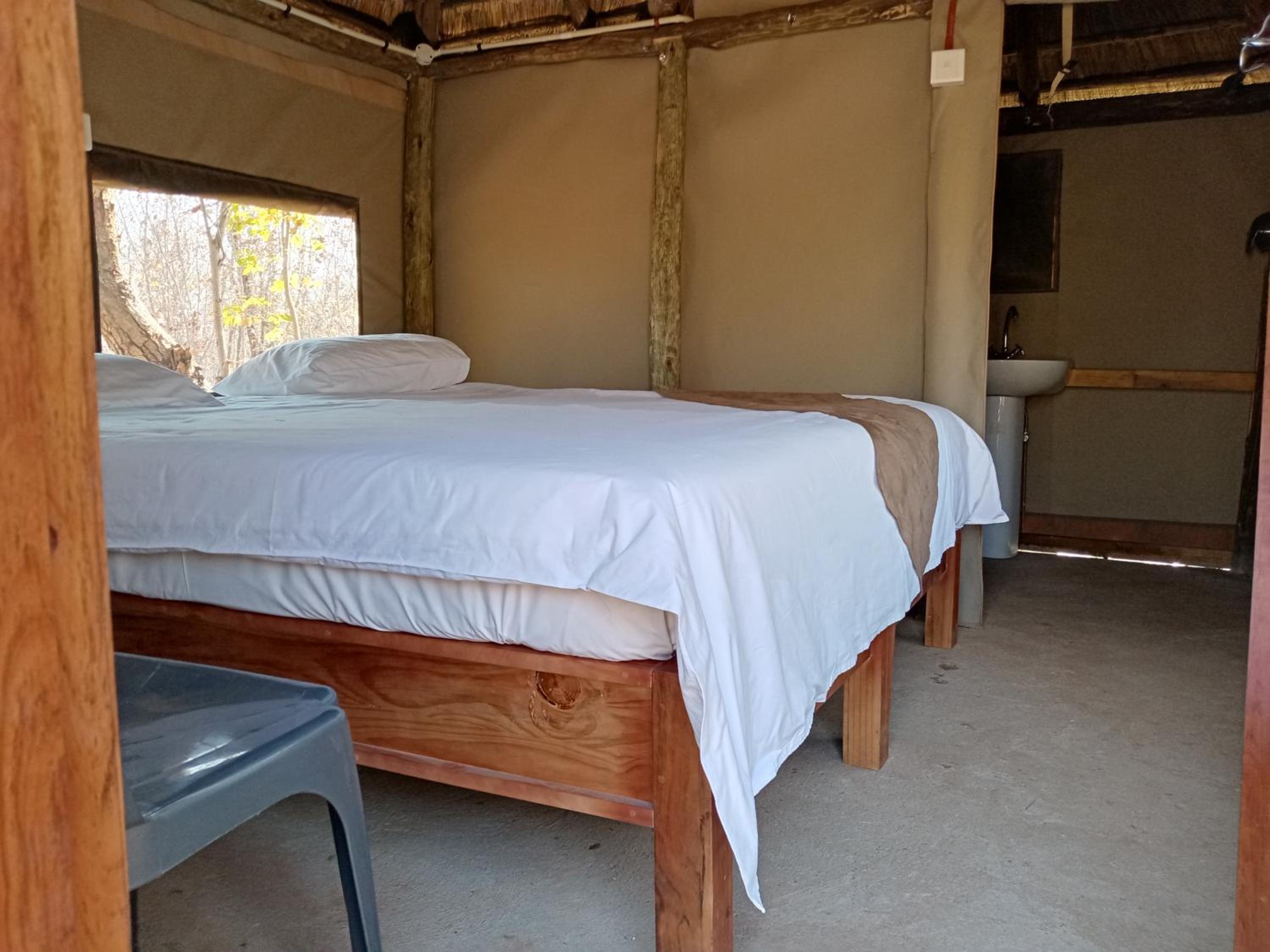 iroCK Lodge
