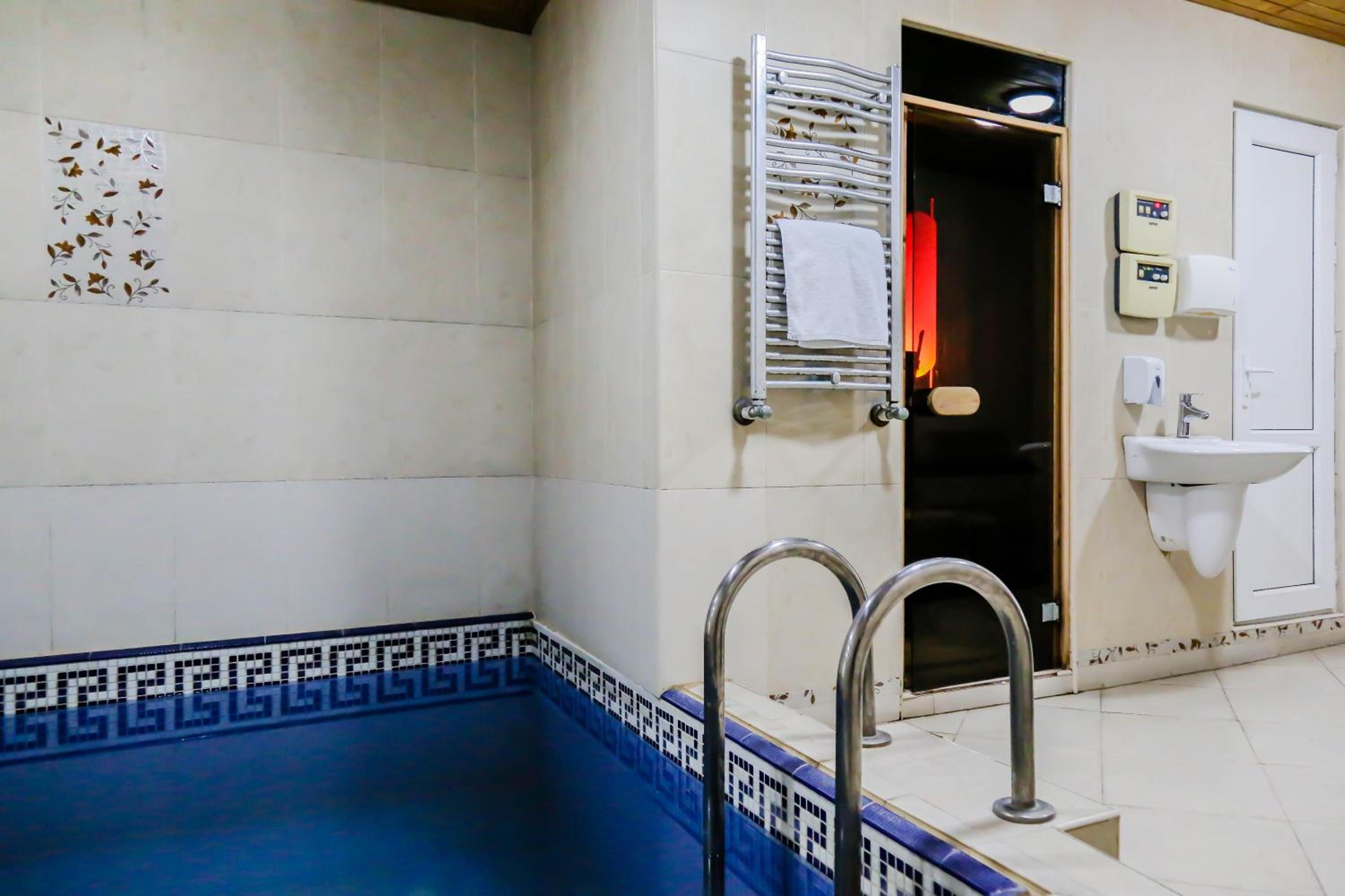 WH Hotel & SPA