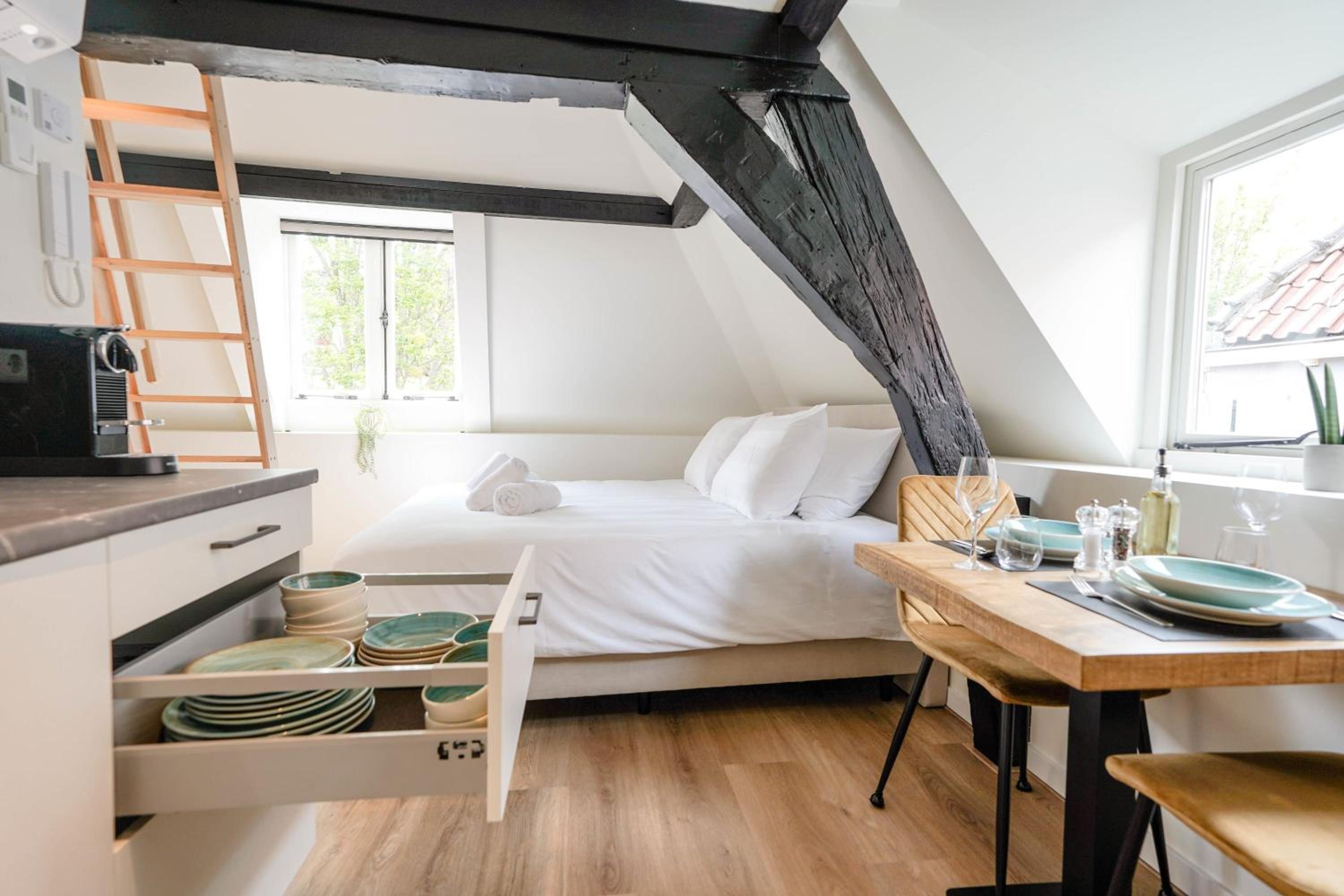 Beautiful Apartment With Loft