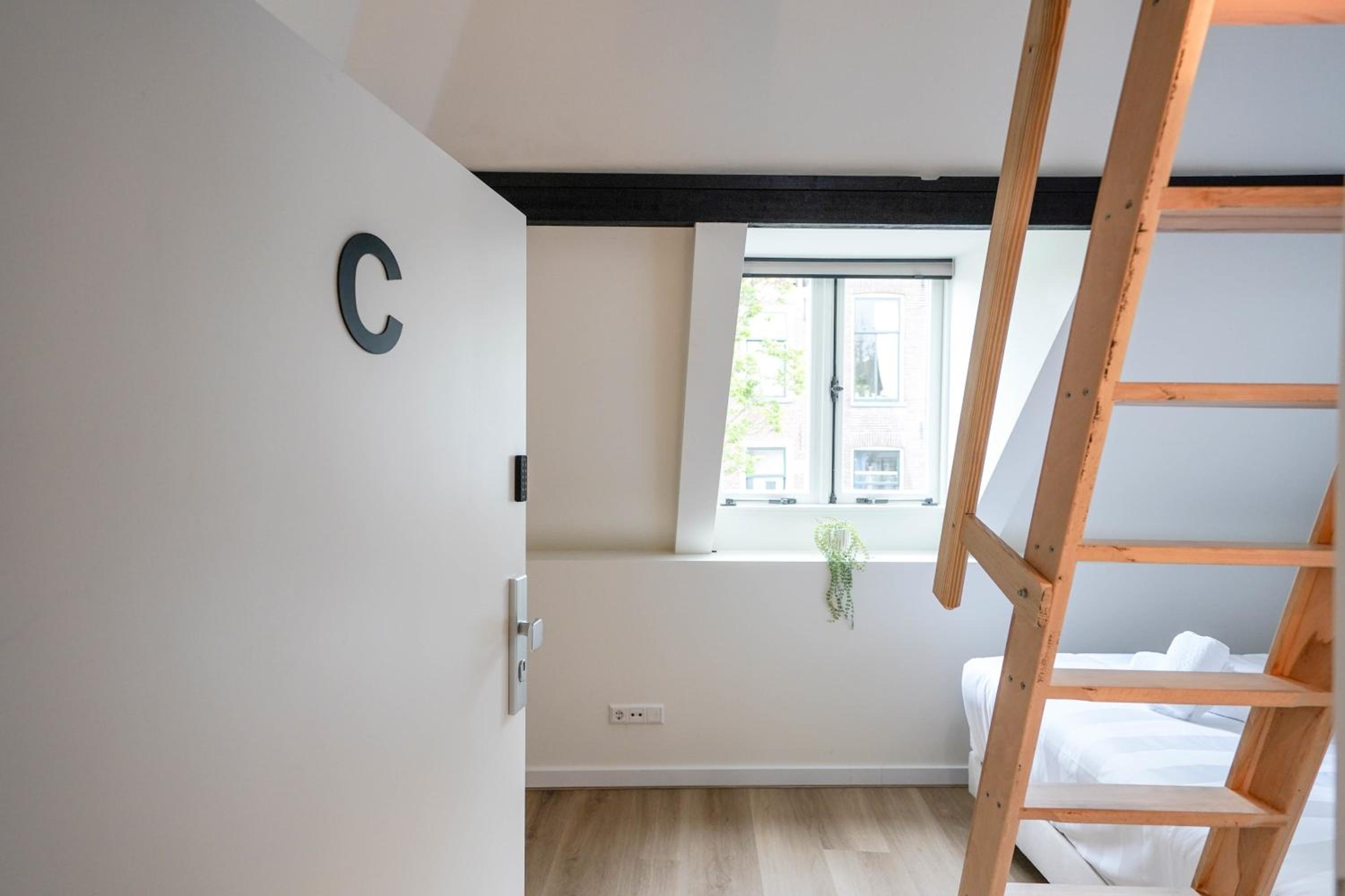 Beautiful Apartment With Loft