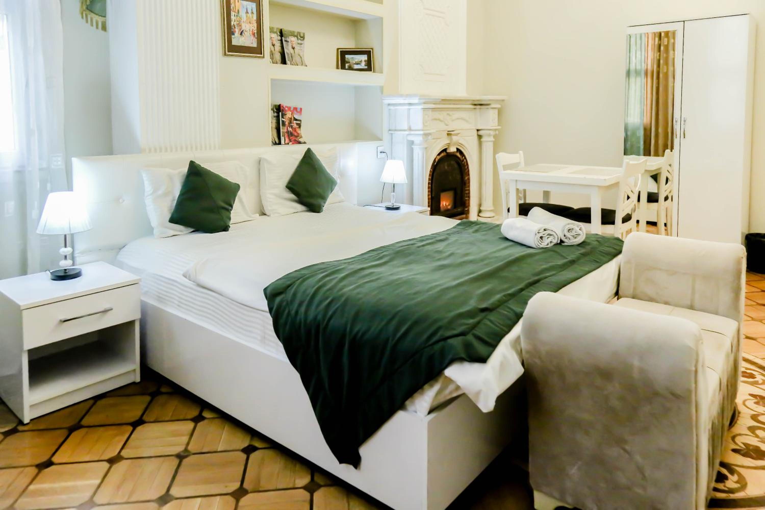 WH Hotel & SPA