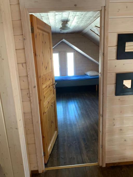 Villa Riihitonttu - Cozy Cabin for 8 Guests