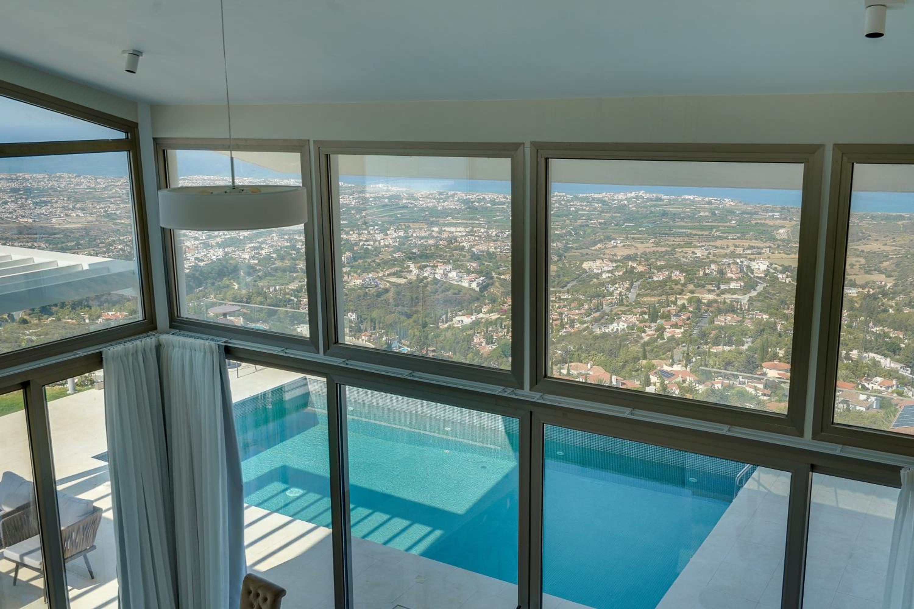 Resitour - Karina Heights Villas