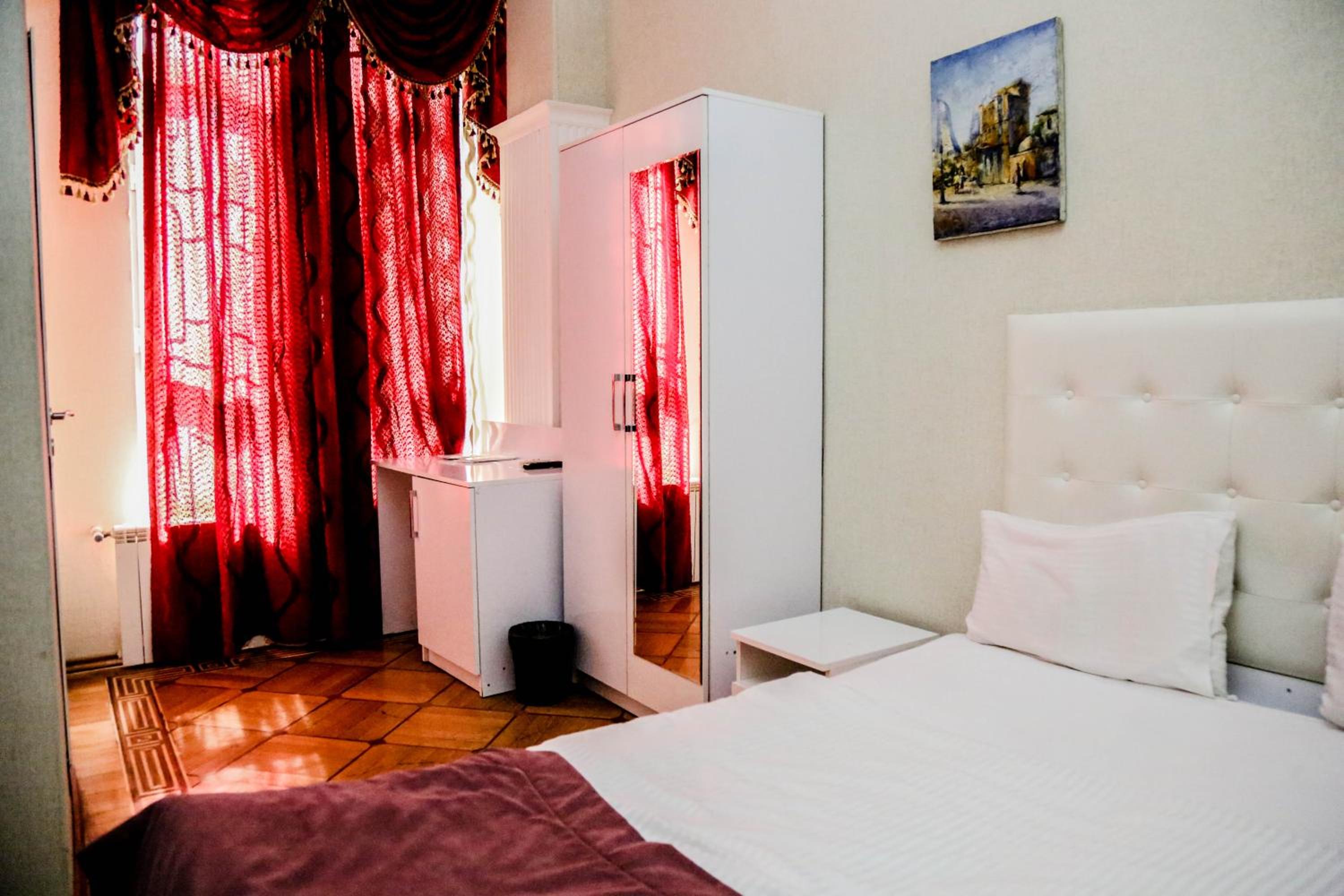 WH Hotel & SPA