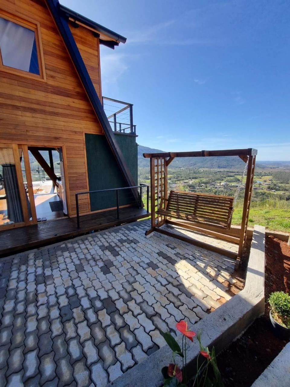 Vila Rosa Lodges - Chalés e Domo