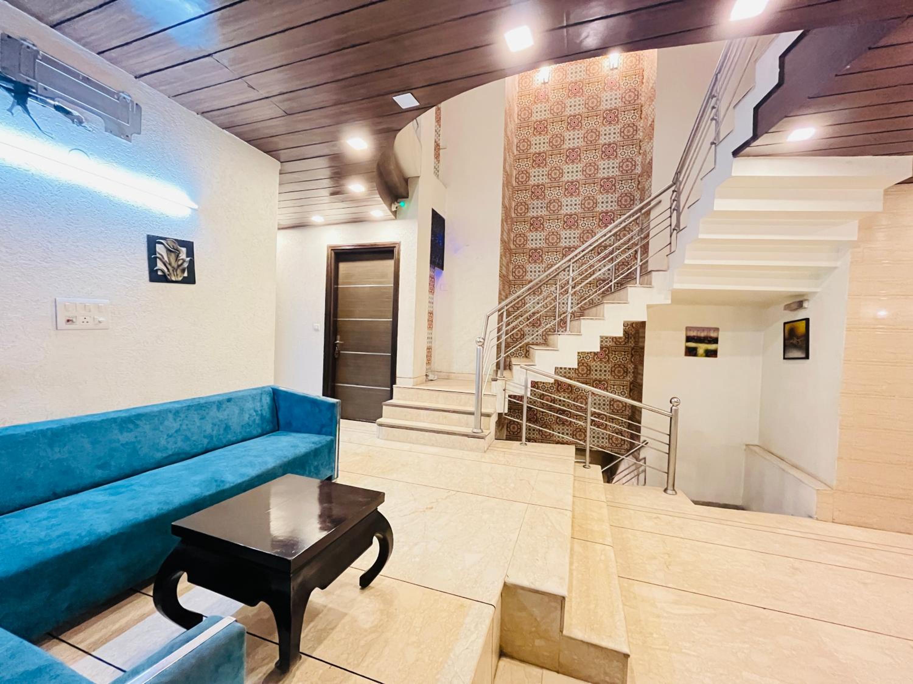 Hotel Dayal Regency near IMT Chowk Manesar, Manesar
