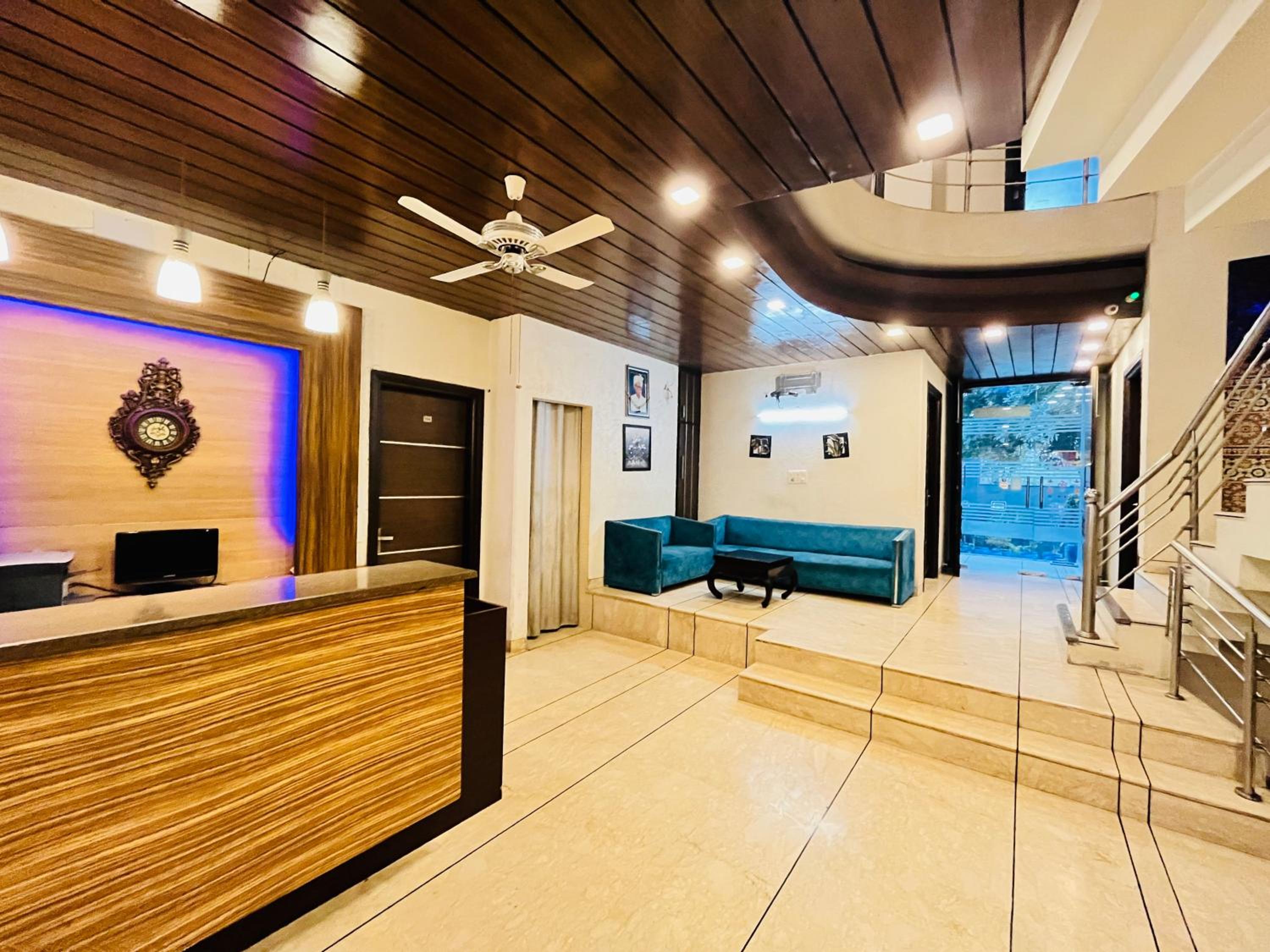Hotel Dayal Regency near IMT Chowk Manesar, Manesar