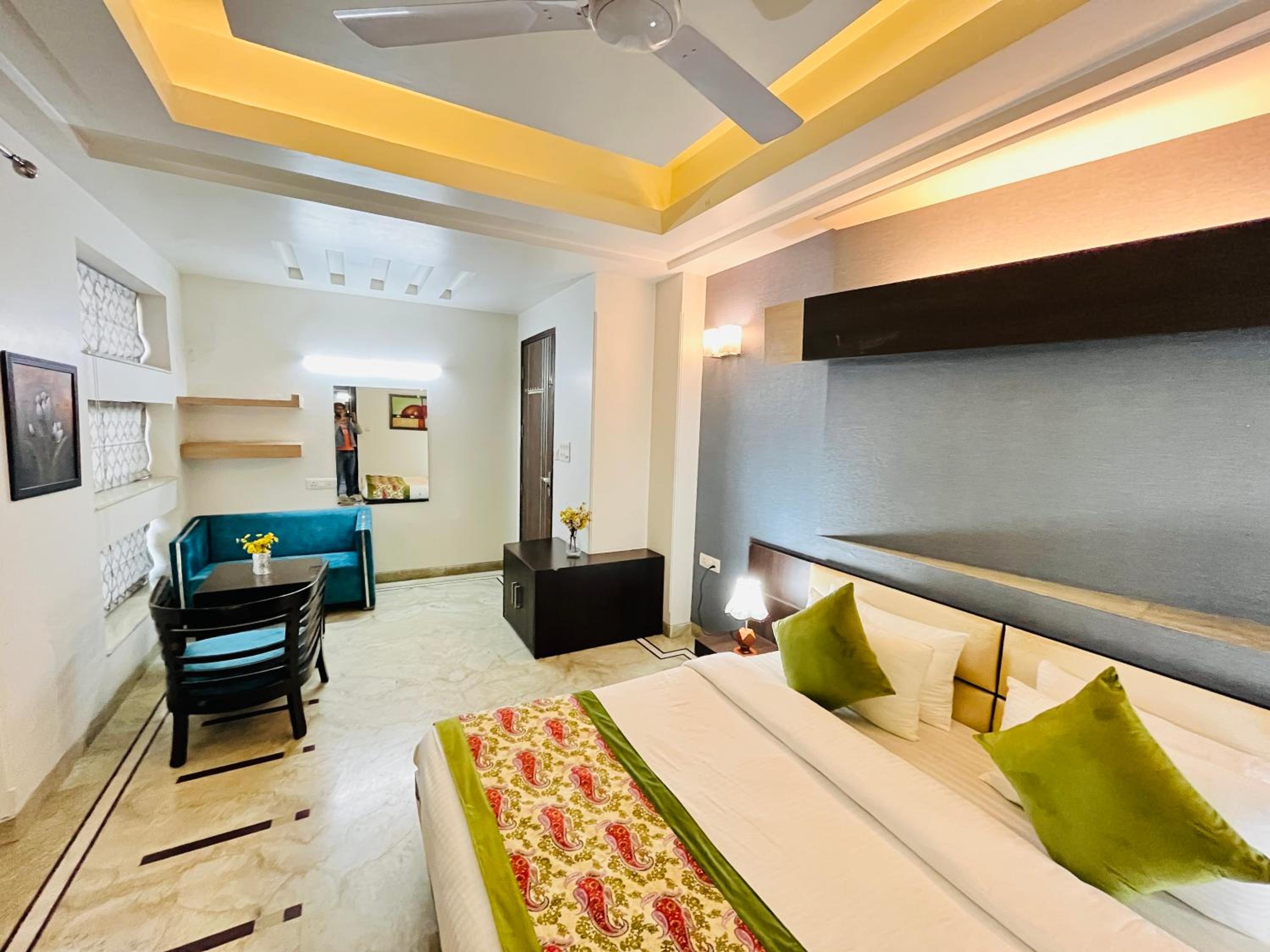 Hotel Dayal Regency near IMT Chowk Manesar, Manesar
