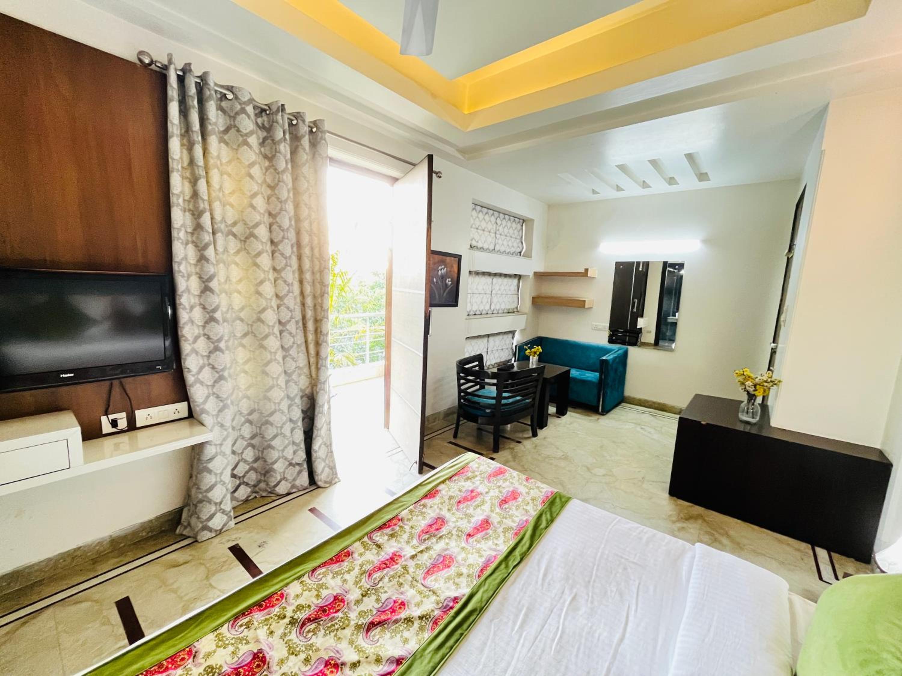 Hotel Dayal Regency near IMT Chowk Manesar, Manesar