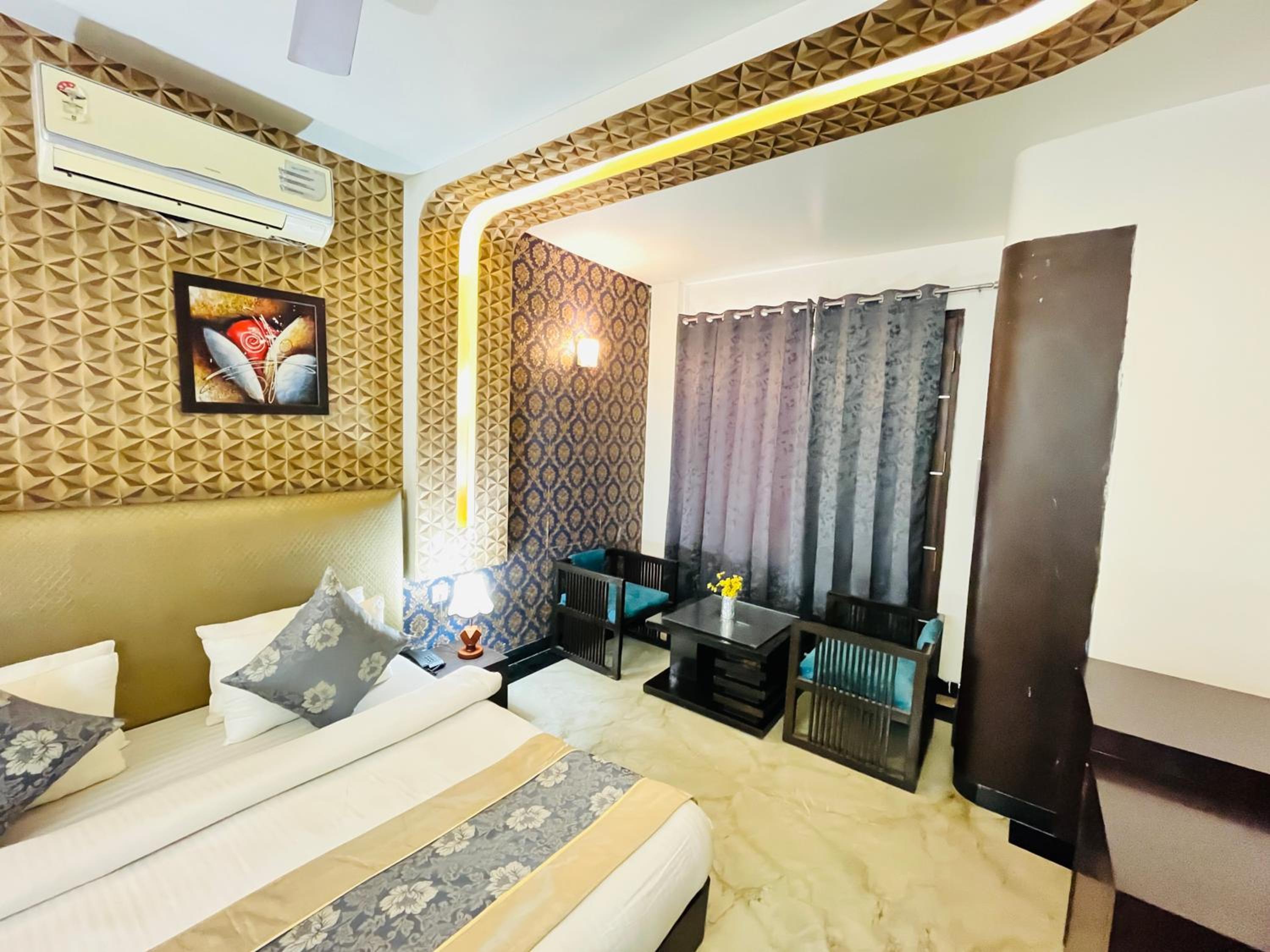 Hotel Dayal Regency near IMT Chowk Manesar, Manesar