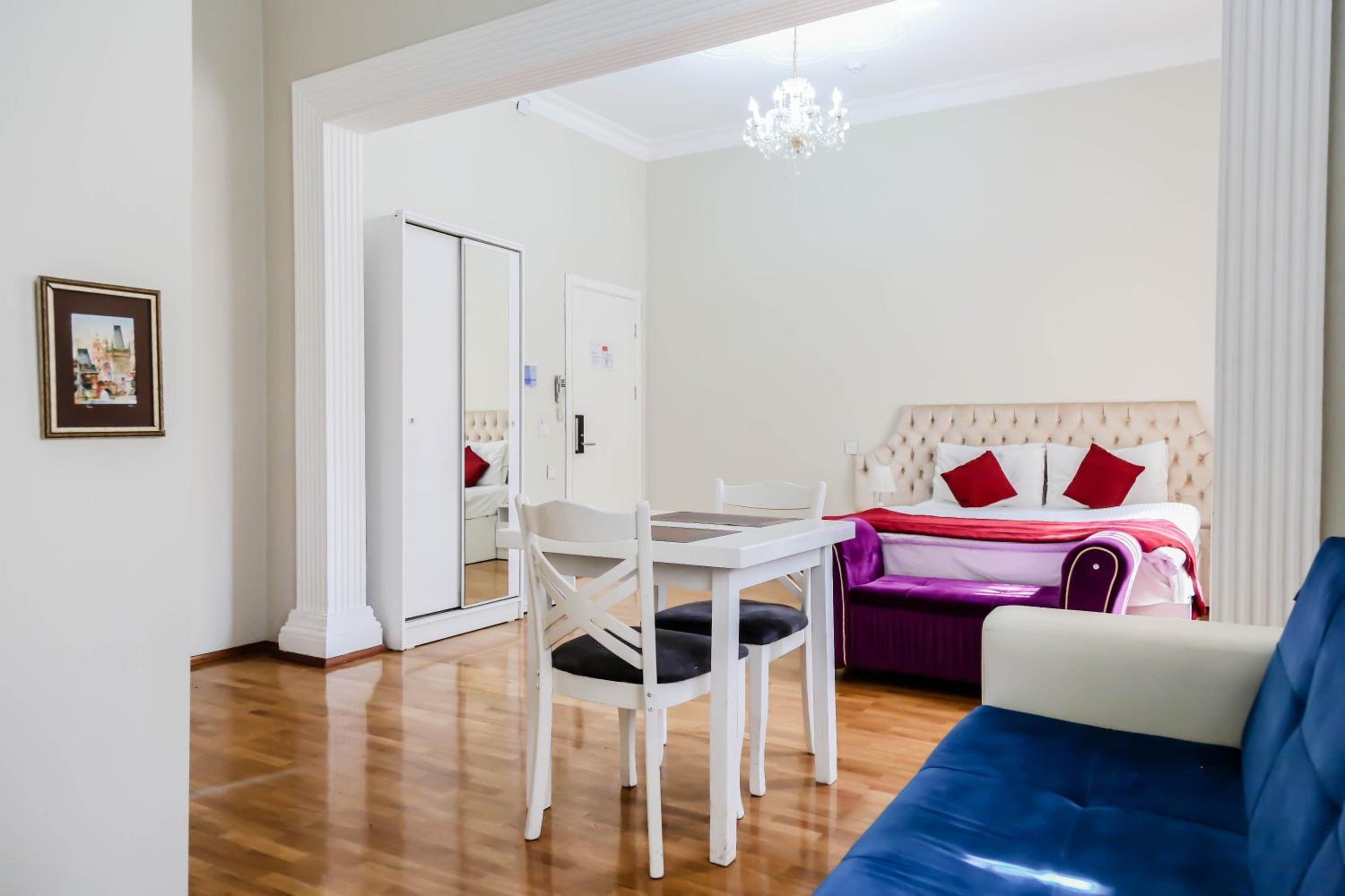 WH Hotel & SPA