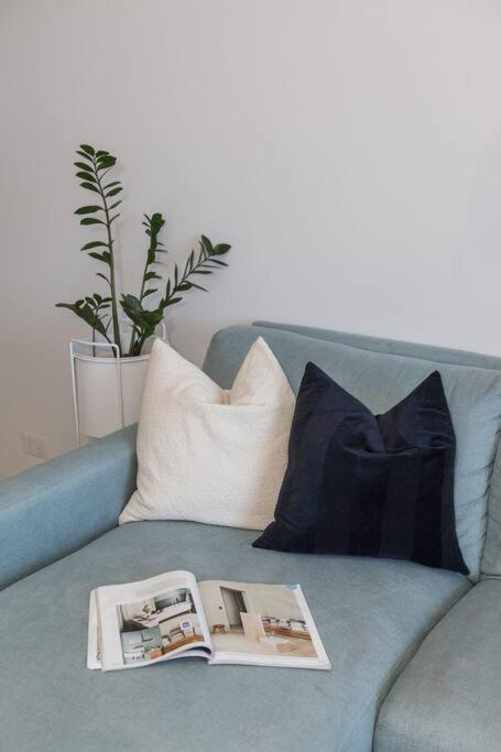 Premium Albert Park Grand Prix Apartment by Ready Set Host