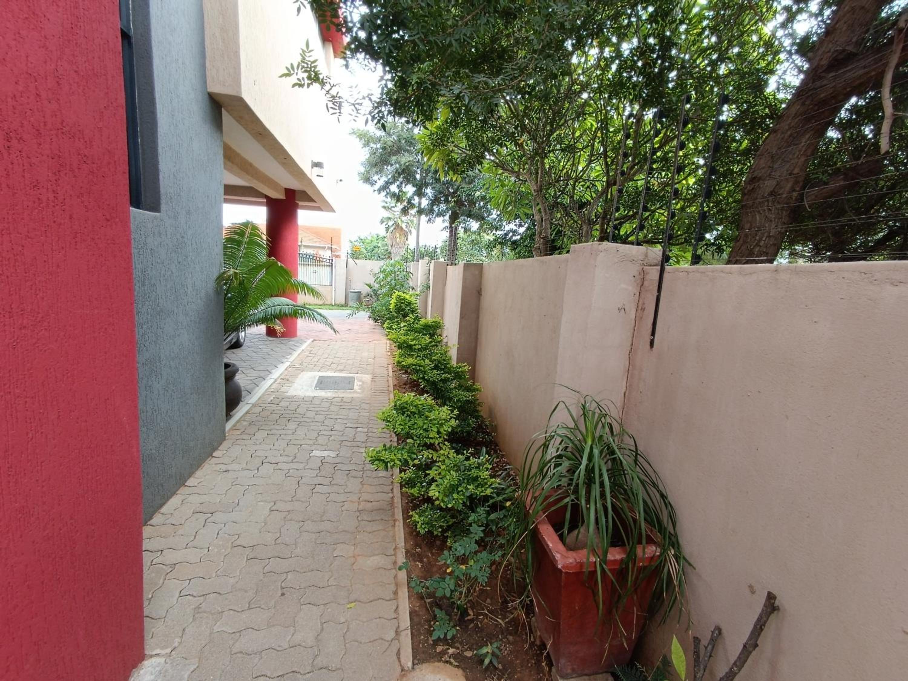 Manasseh Guesthouse