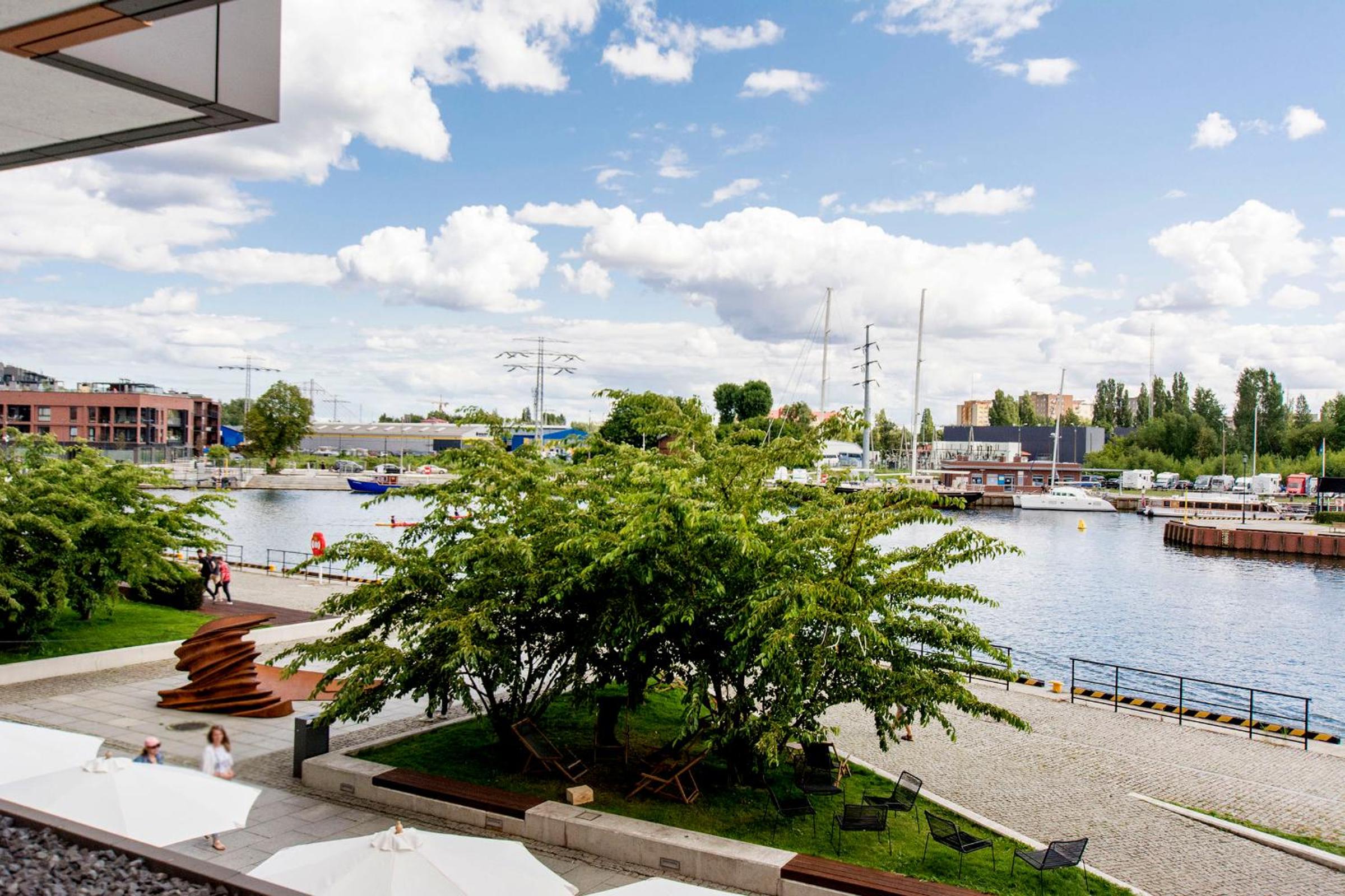 Brabank Apartments by Apartmore