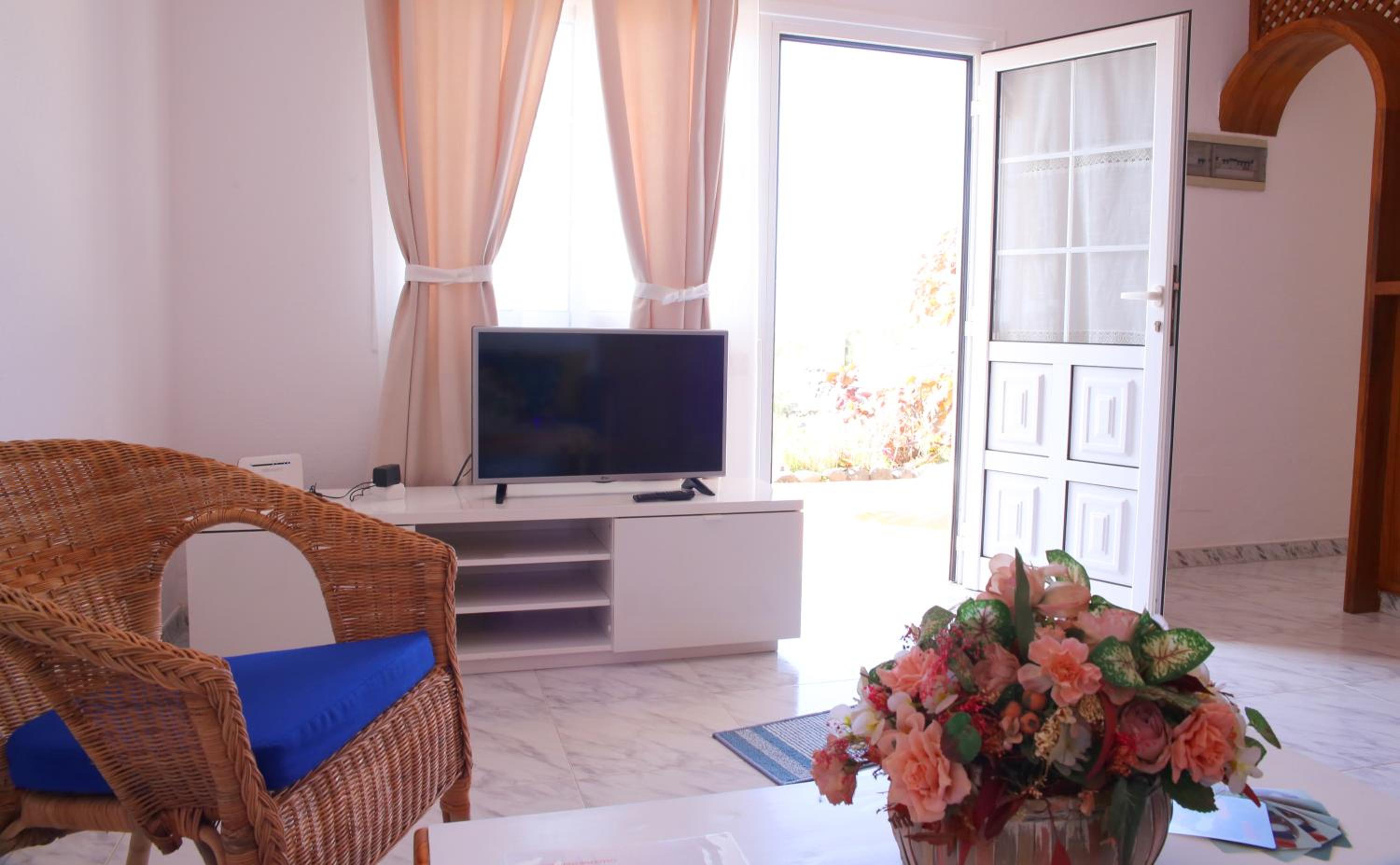 VV Miramar, apartamento a lado del mar