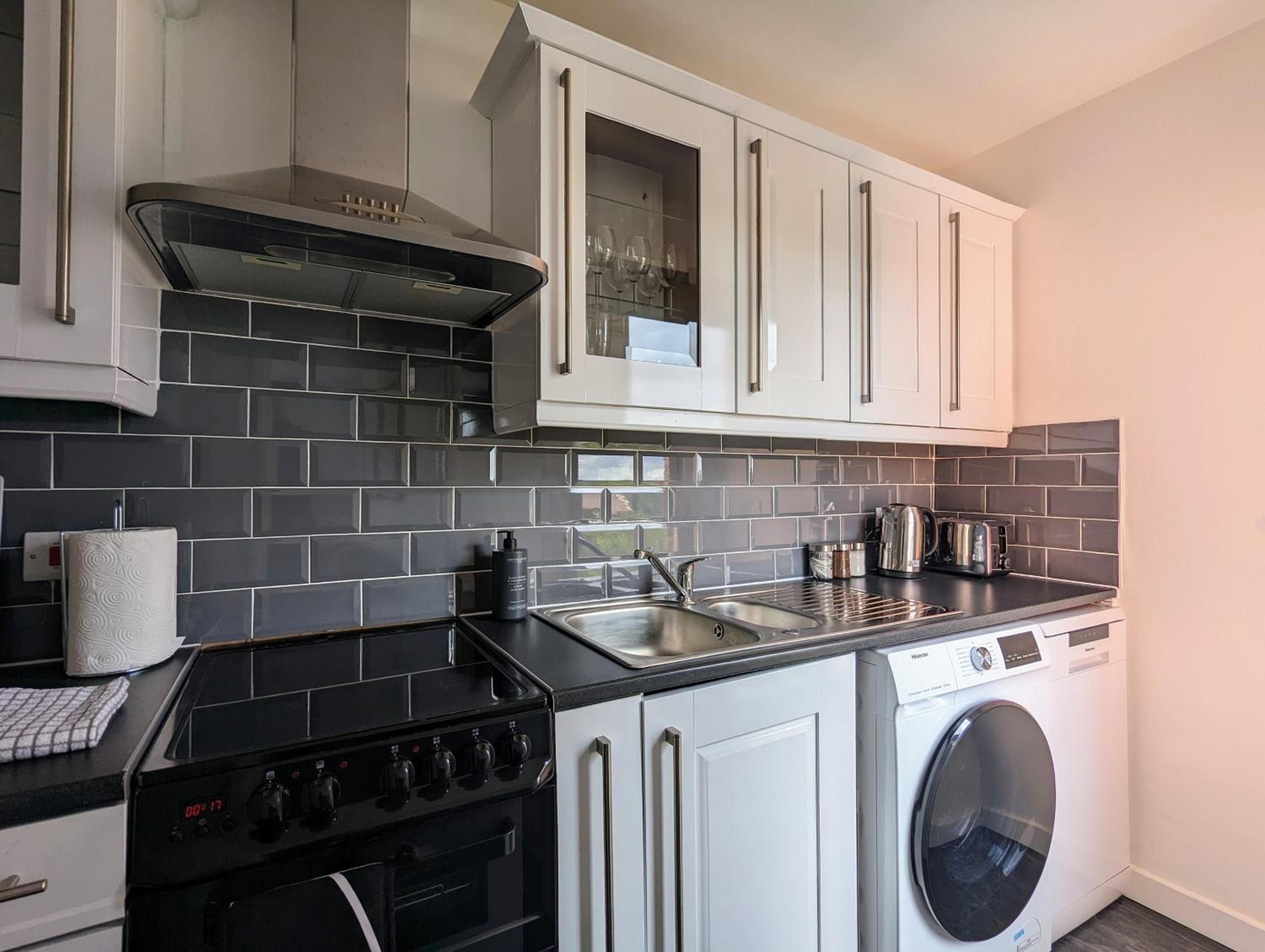 Conegra Road by Wycombe Apartments view 4