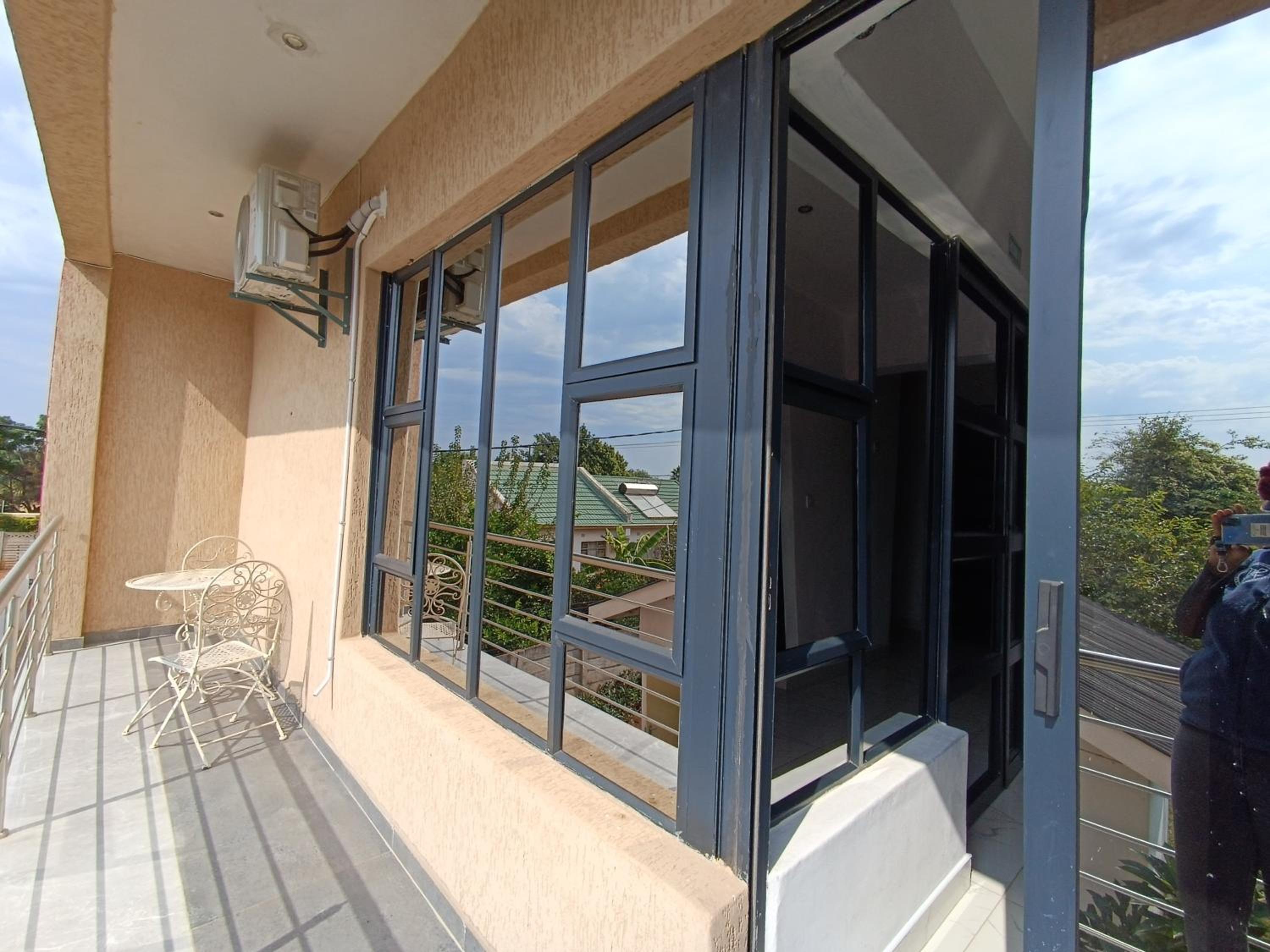 Manasseh Guesthouse