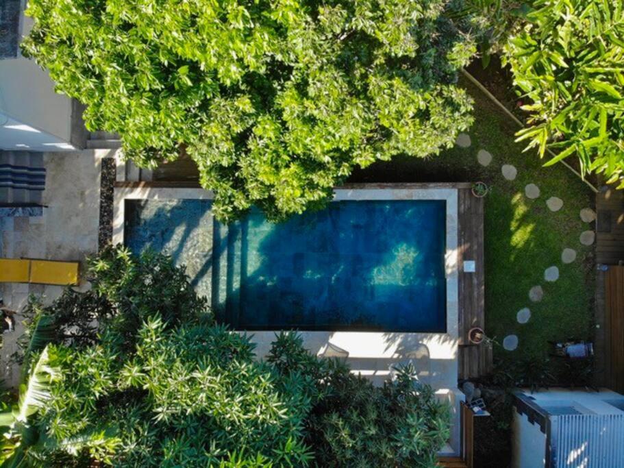 villa avec piscine view 4