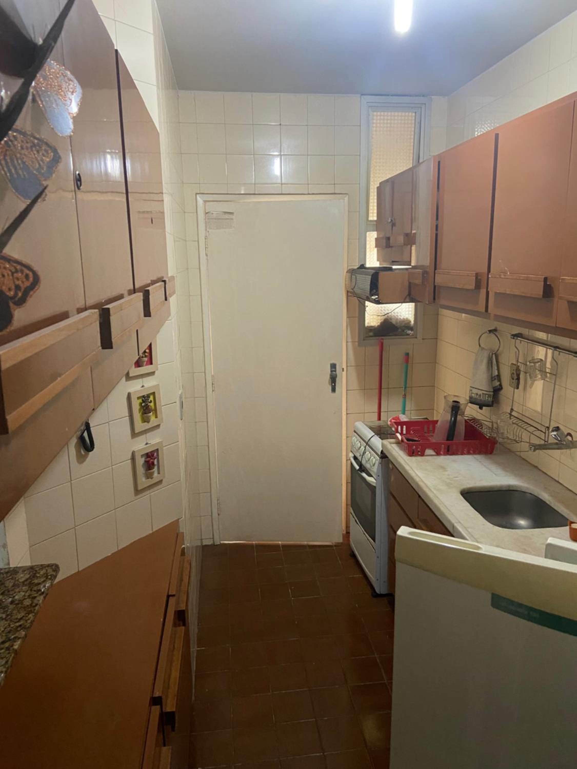 Temporada 3 quartos Localização central e nobre da Capital