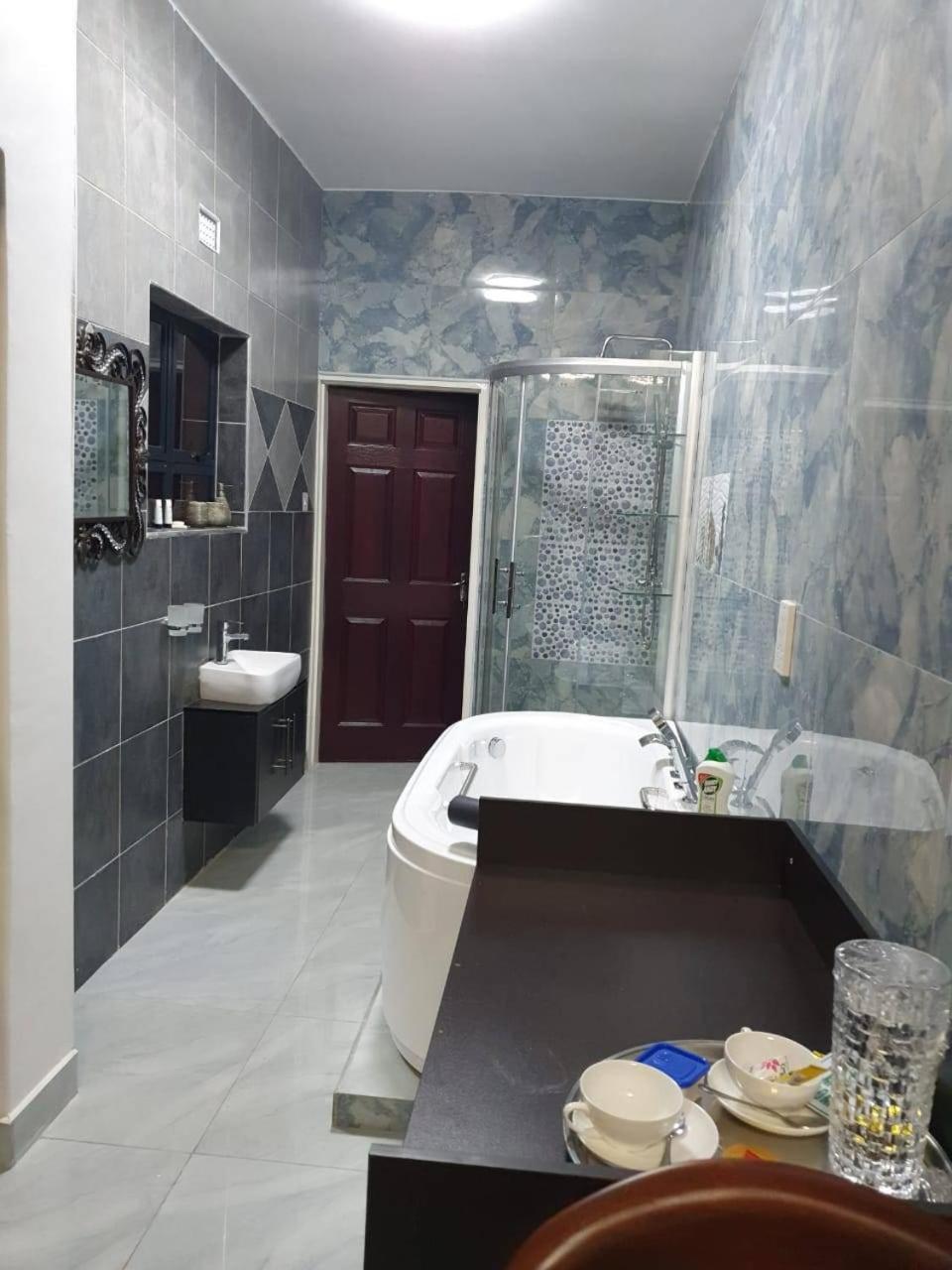 Manasseh Guesthouse
