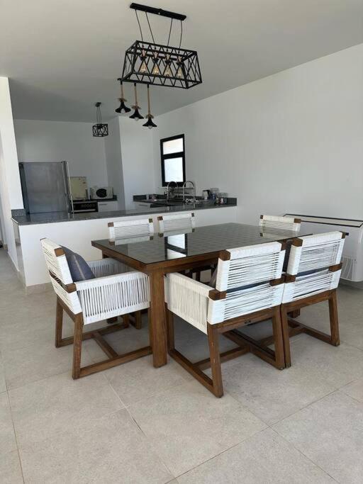 Swanlake North Coast Luxury Villa