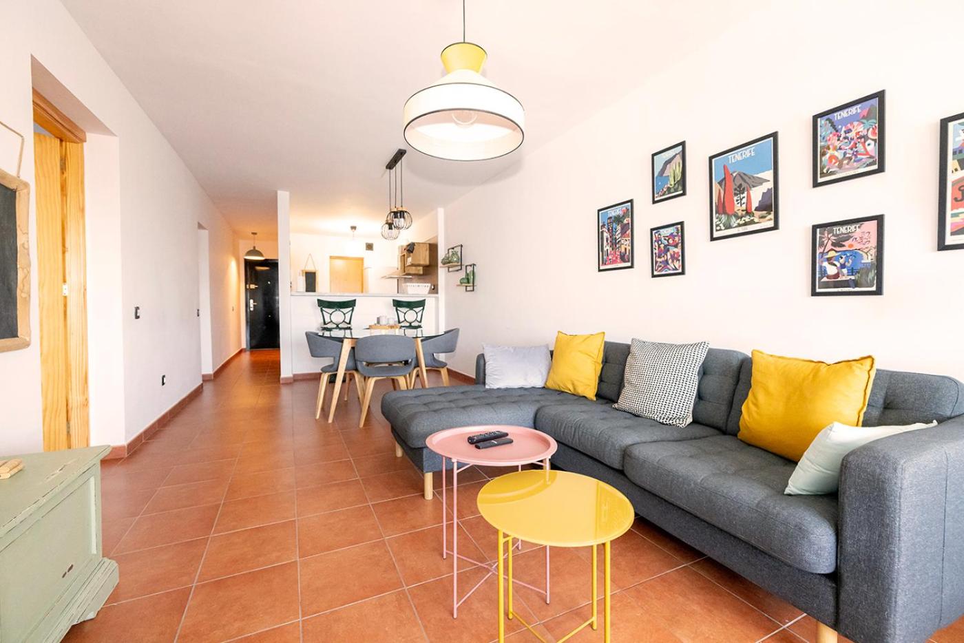 Artistic beachfront apartment