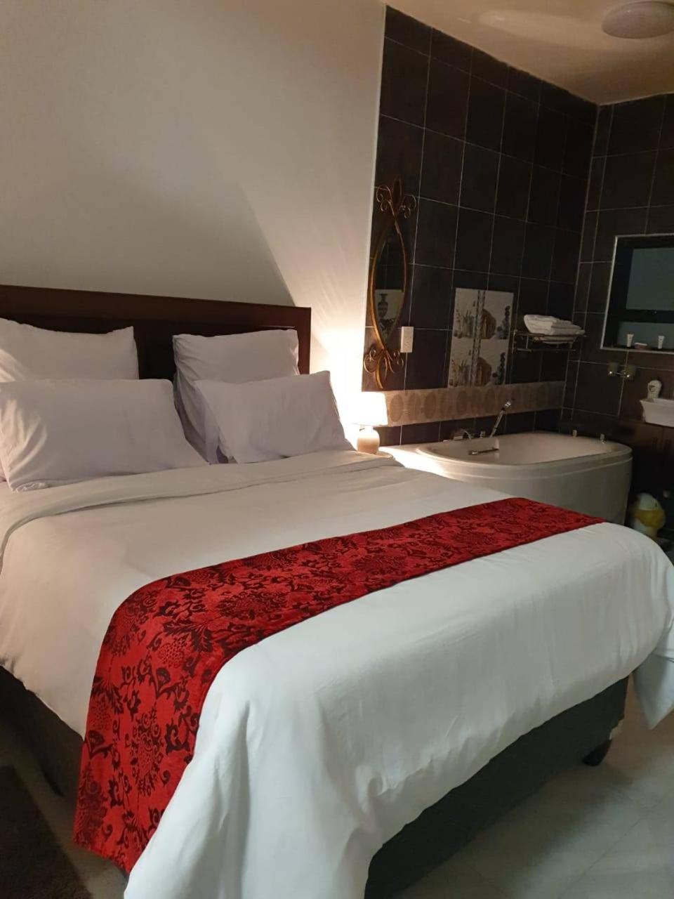 Manasseh Guesthouse