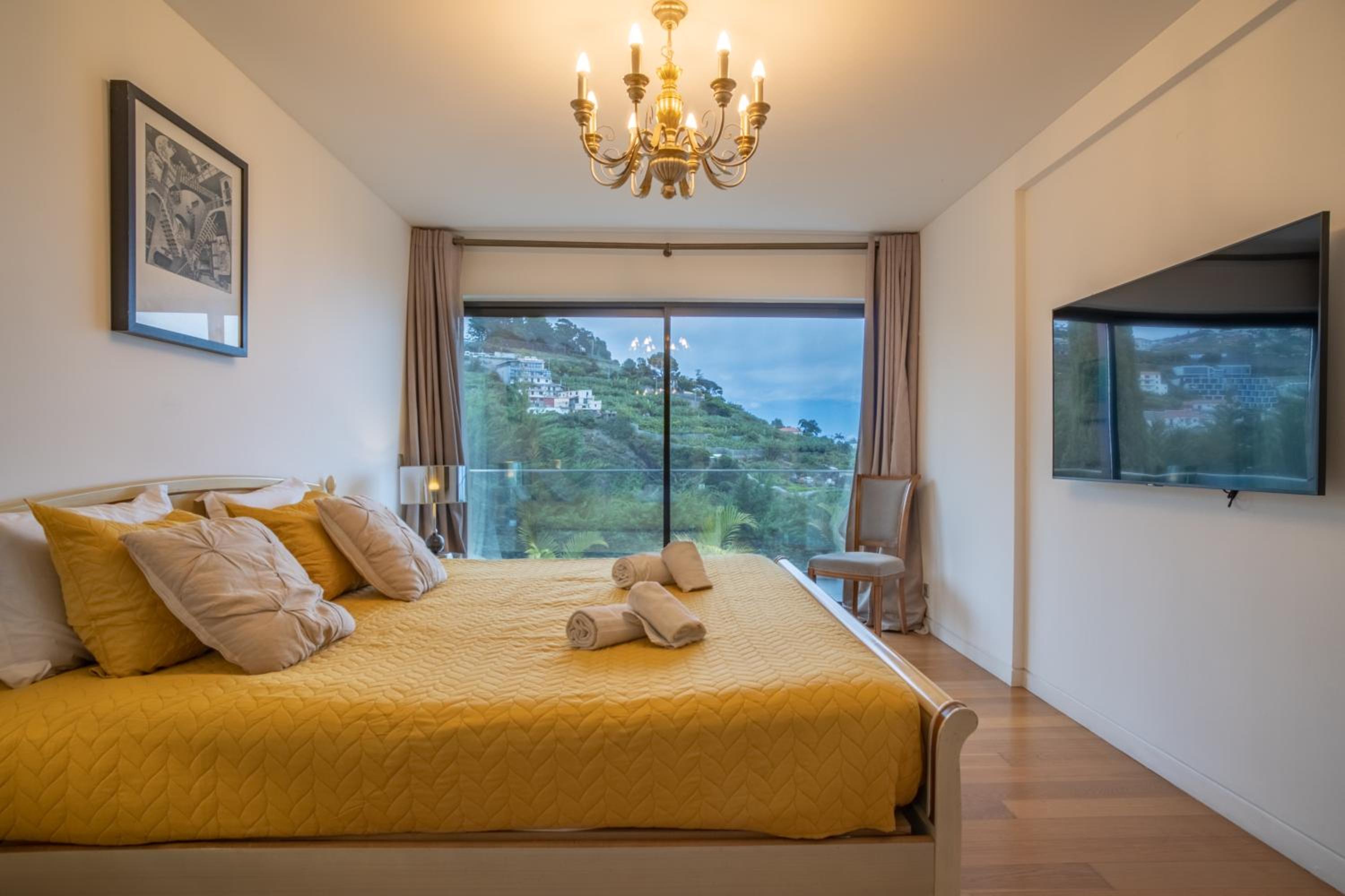 Gold Villa
