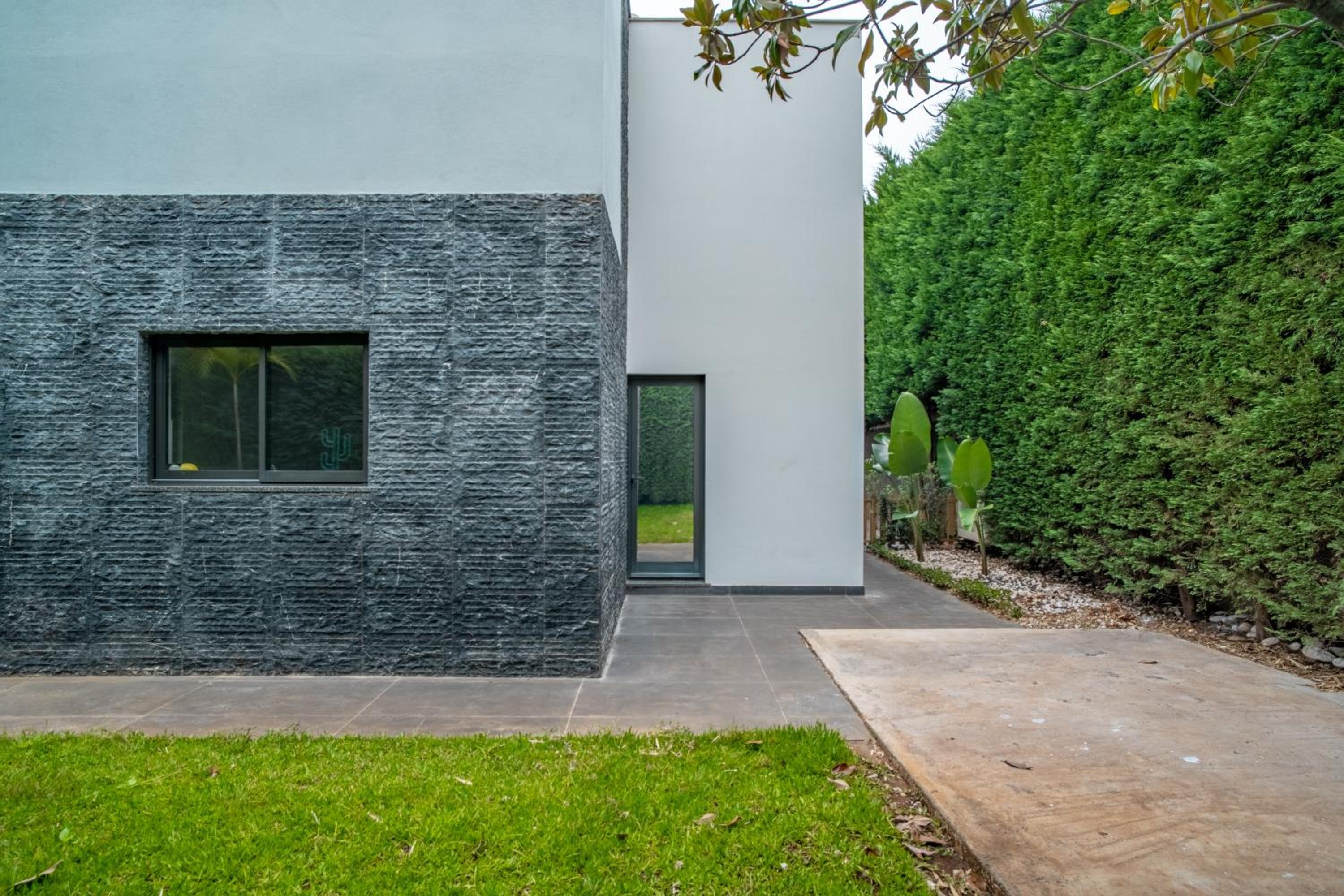 Gold Villa