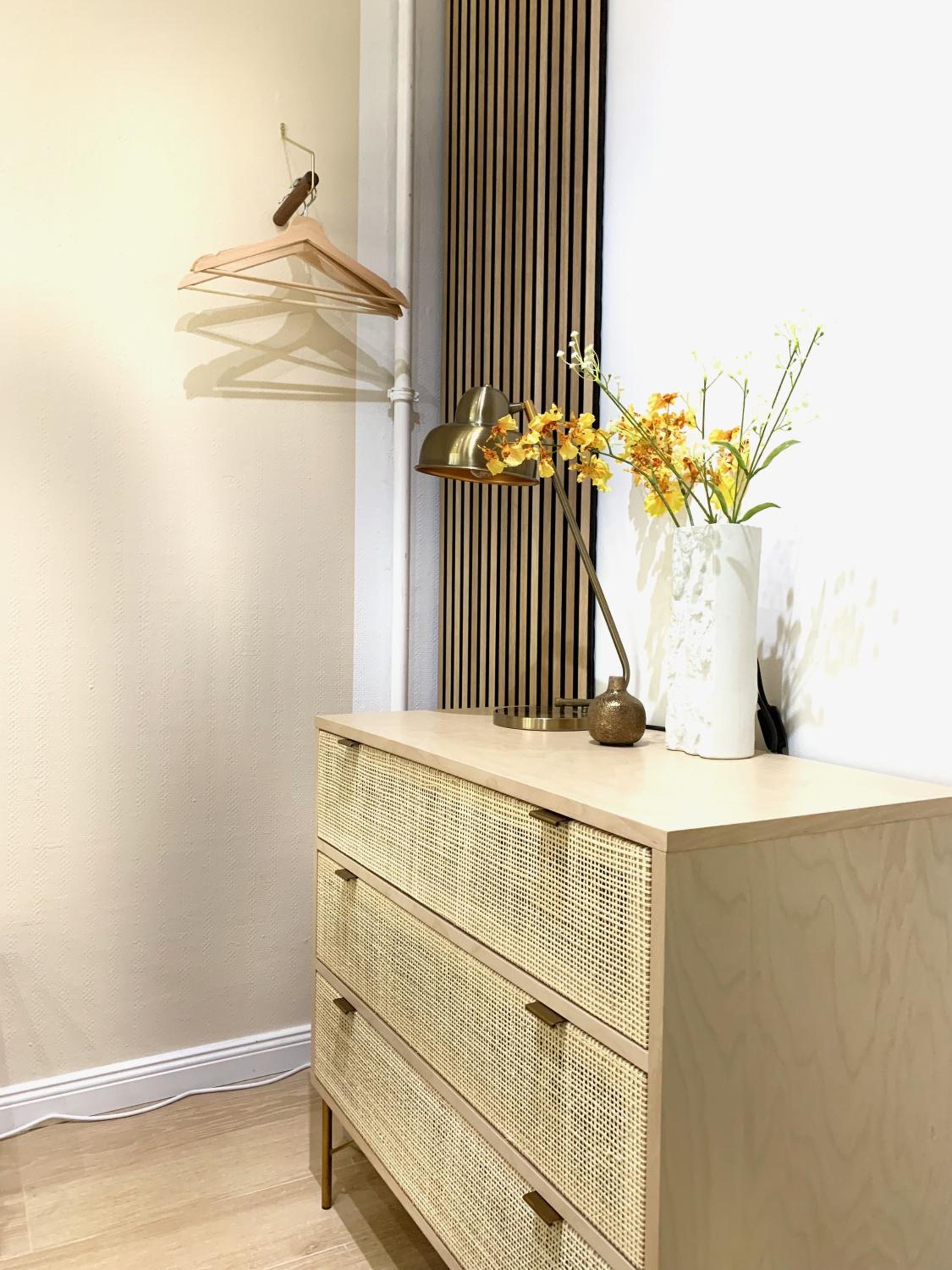 Cosy, Spacious, and Central