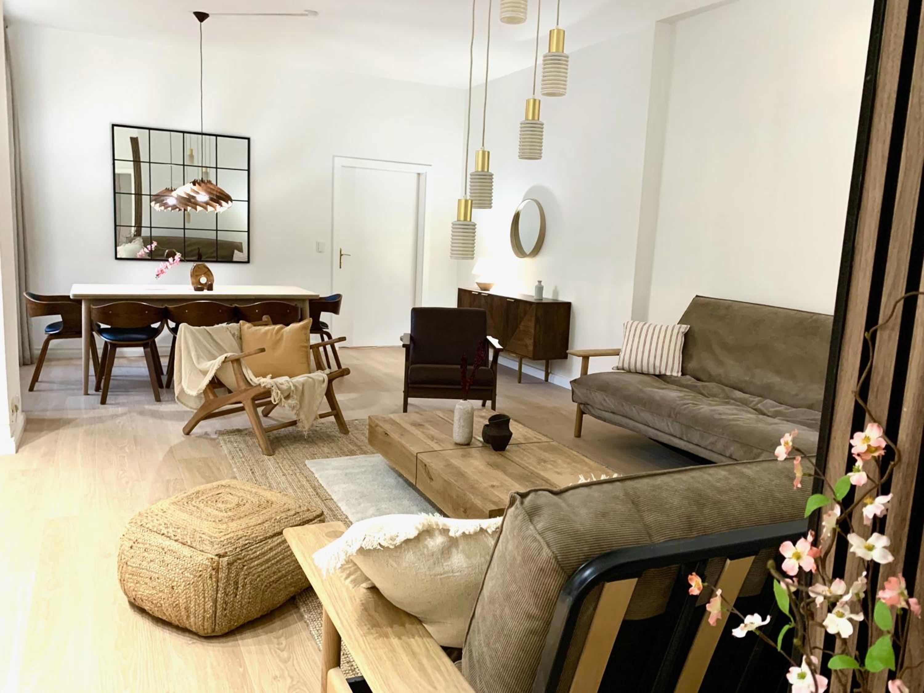 Cosy, Spacious, and Central