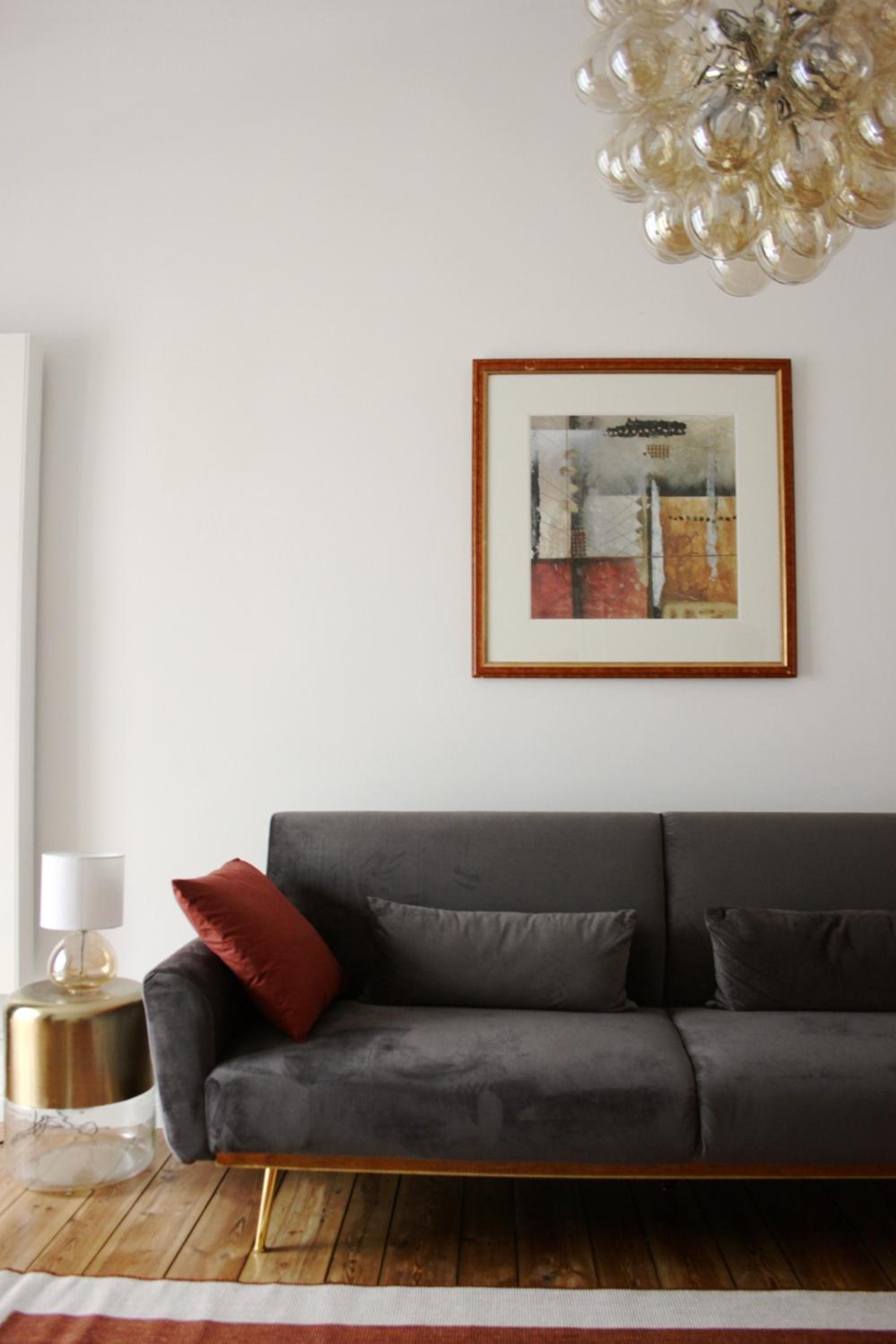 Cosy, Spacious, and Central