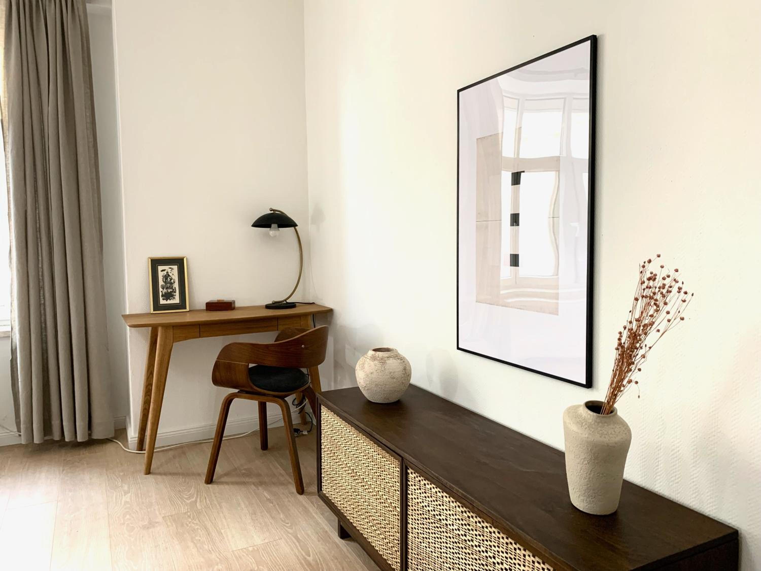 Cosy, Spacious, and Central