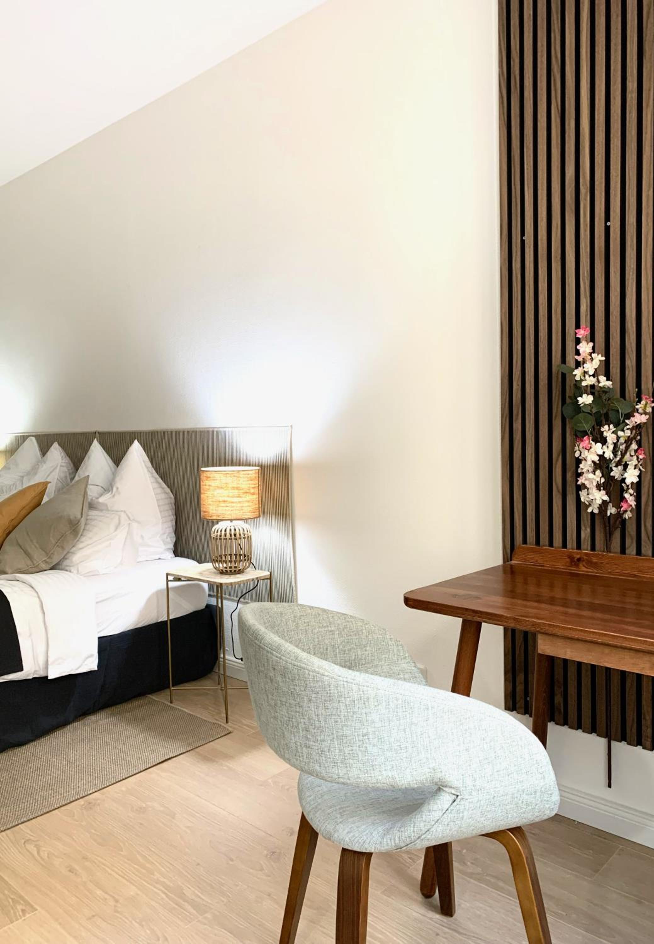 Cosy, Spacious, and Central