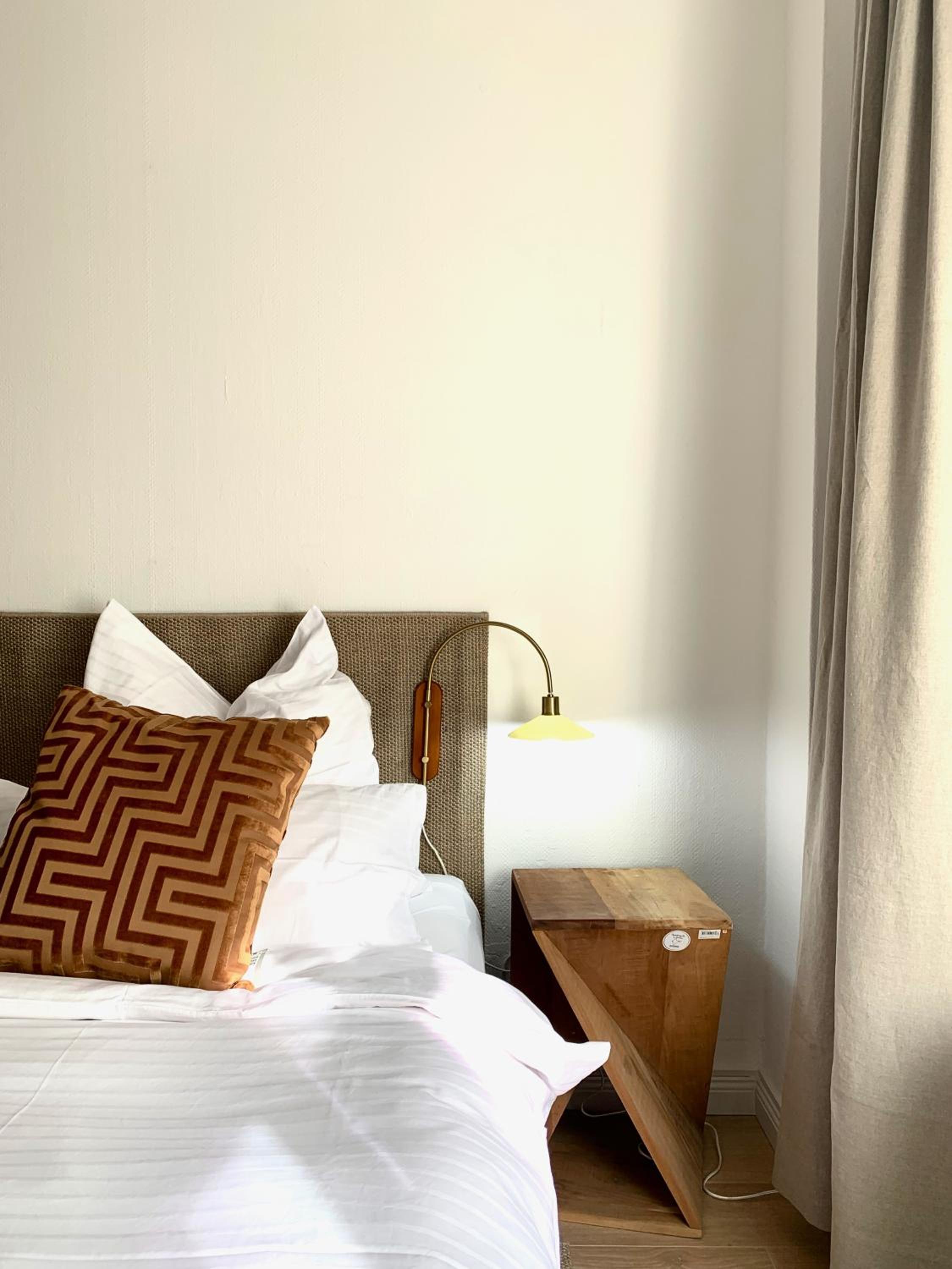 Cosy, Spacious, and Central