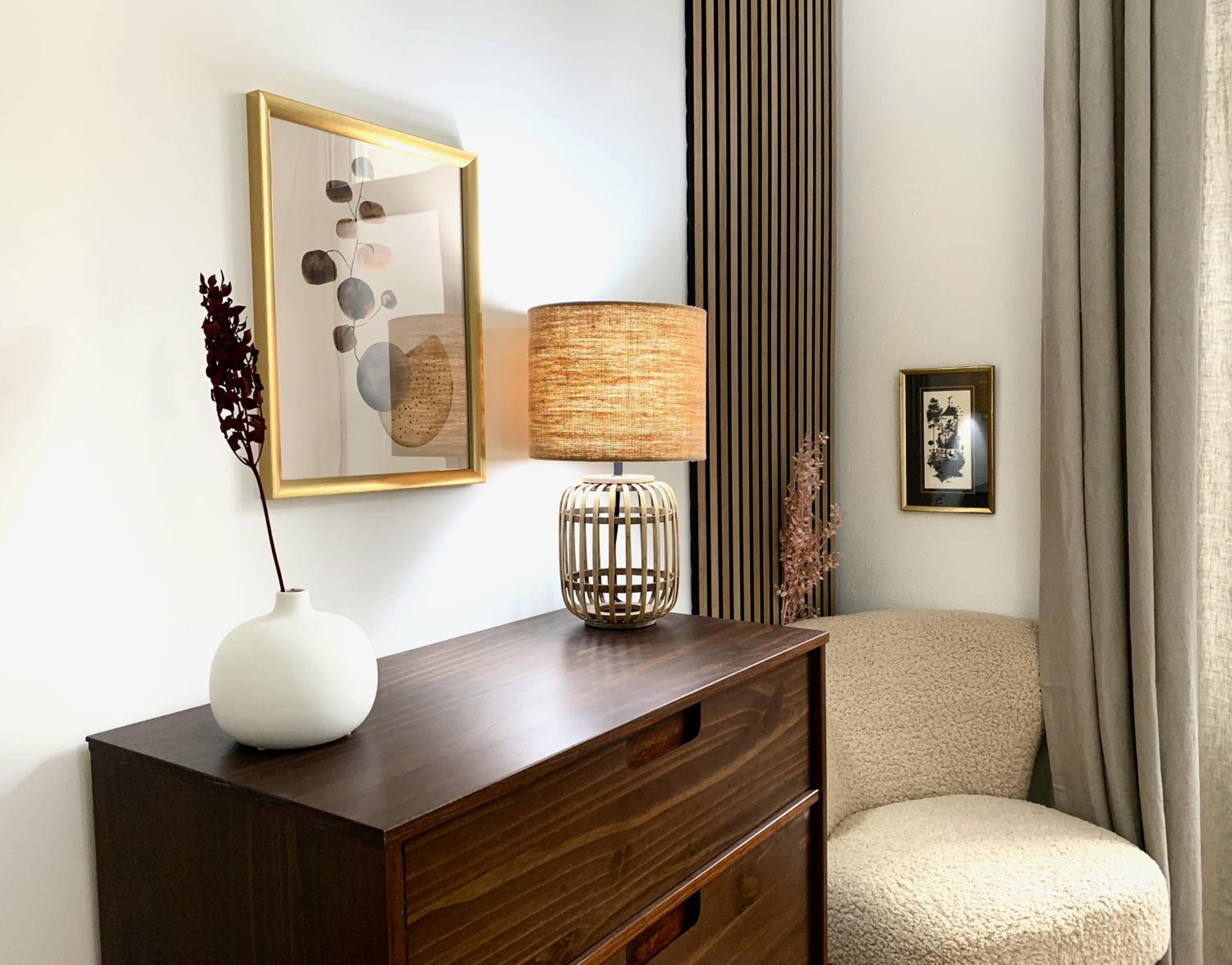 Cosy, Spacious, and Central