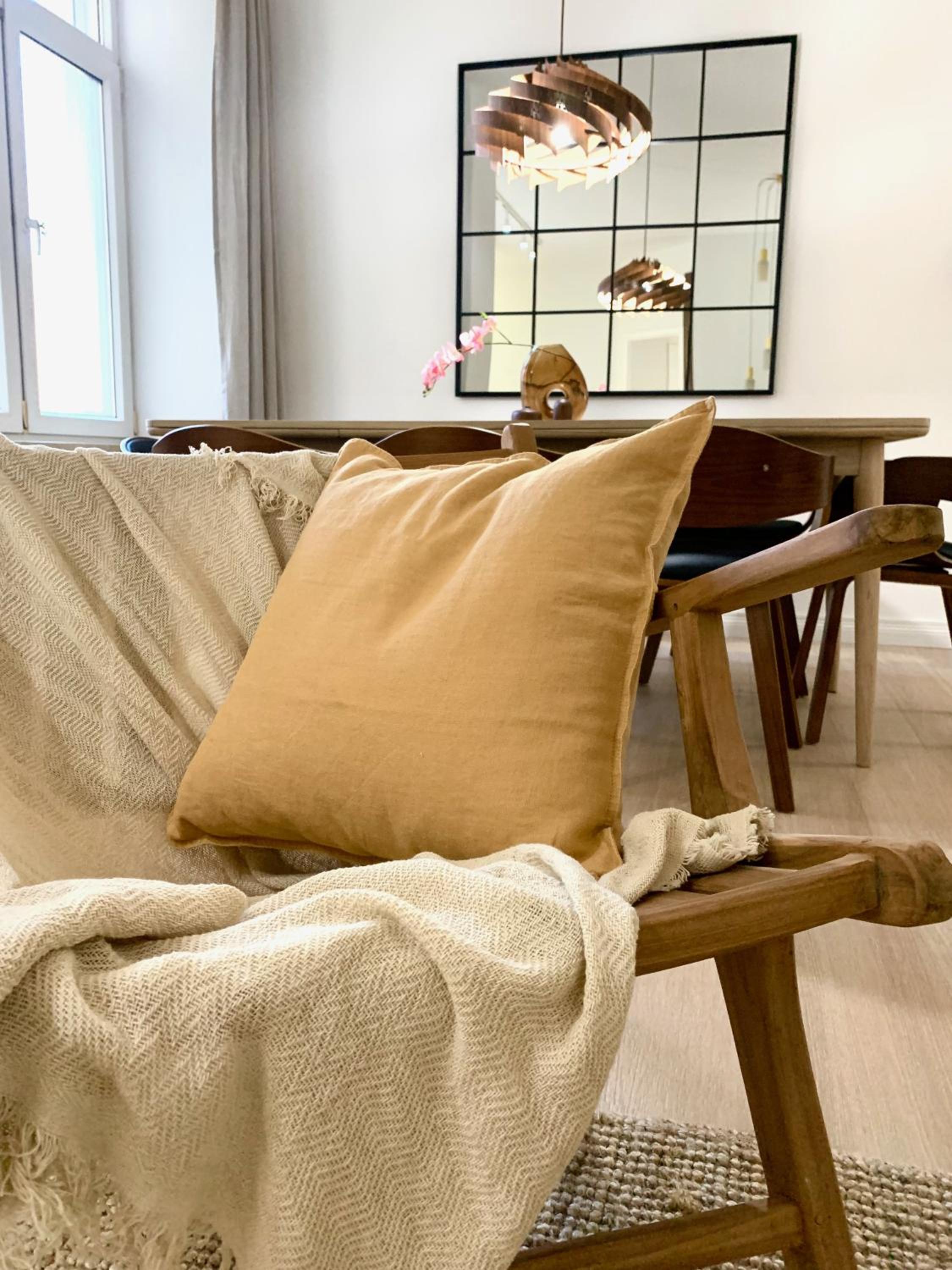 Cosy, Spacious, and Central