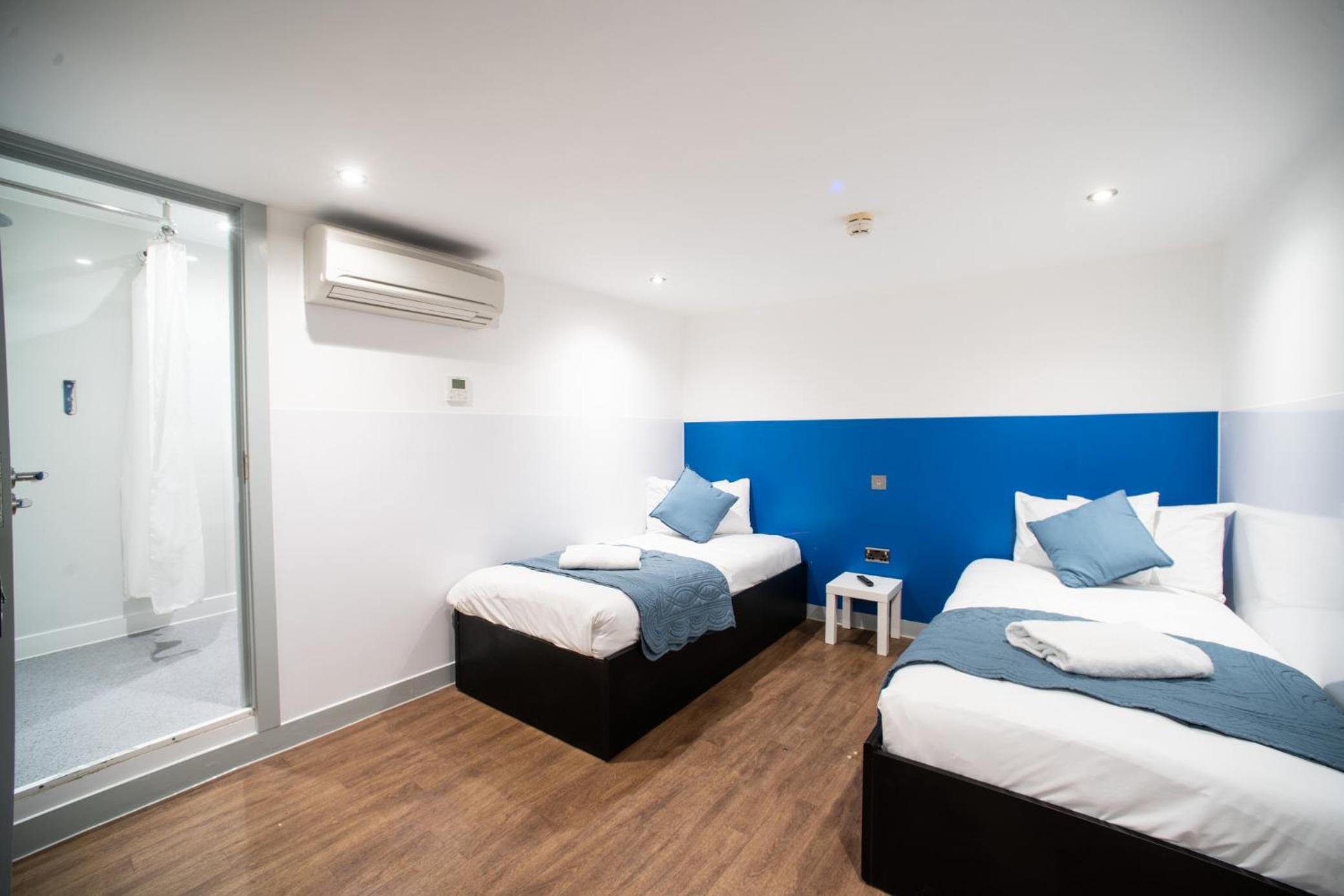 Luton Vacations - CiTi Hotel London Luton - Property Image 2