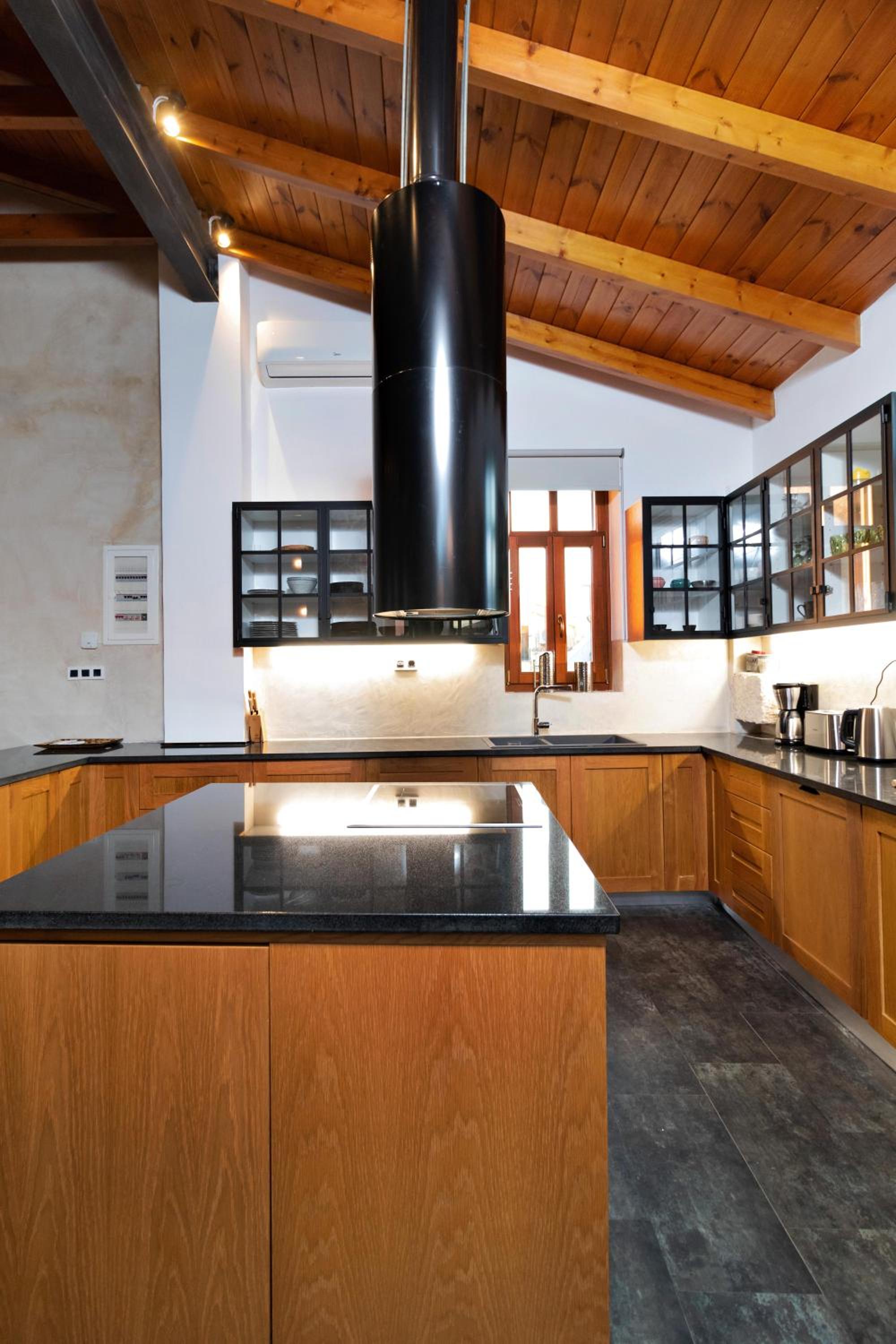 Luminous a House of Luxury
