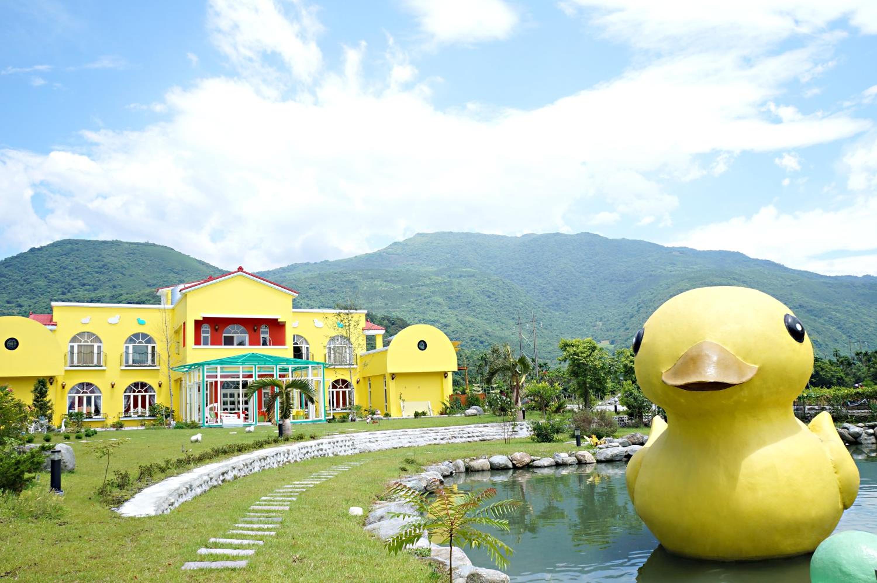 依比鴨鴨水岸會館 Ducking House