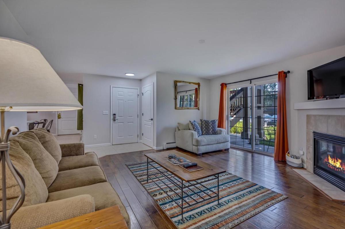 1030 Close to the Slopes 2BR Villlas Condo view 2
