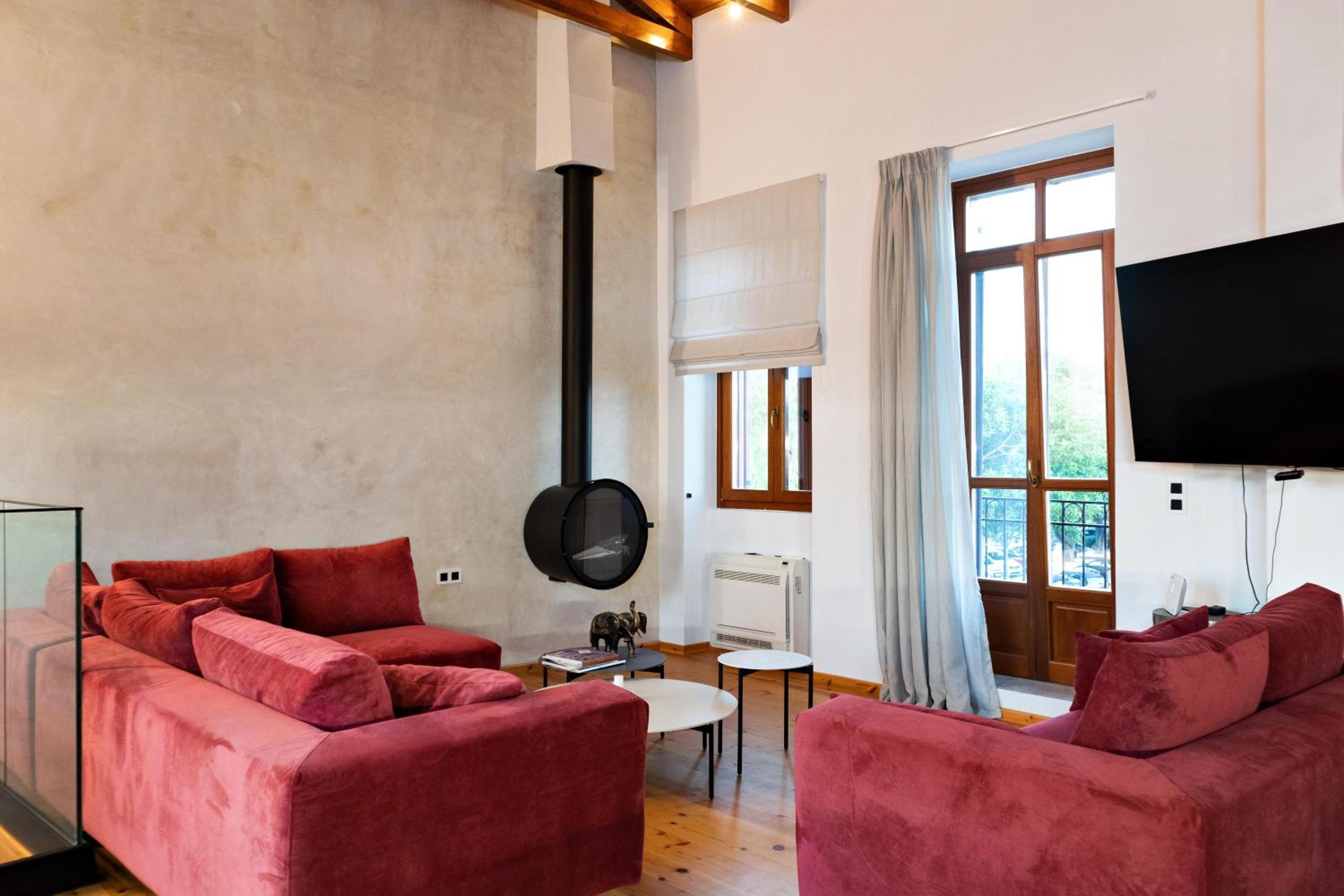 Luminous a House of Luxury