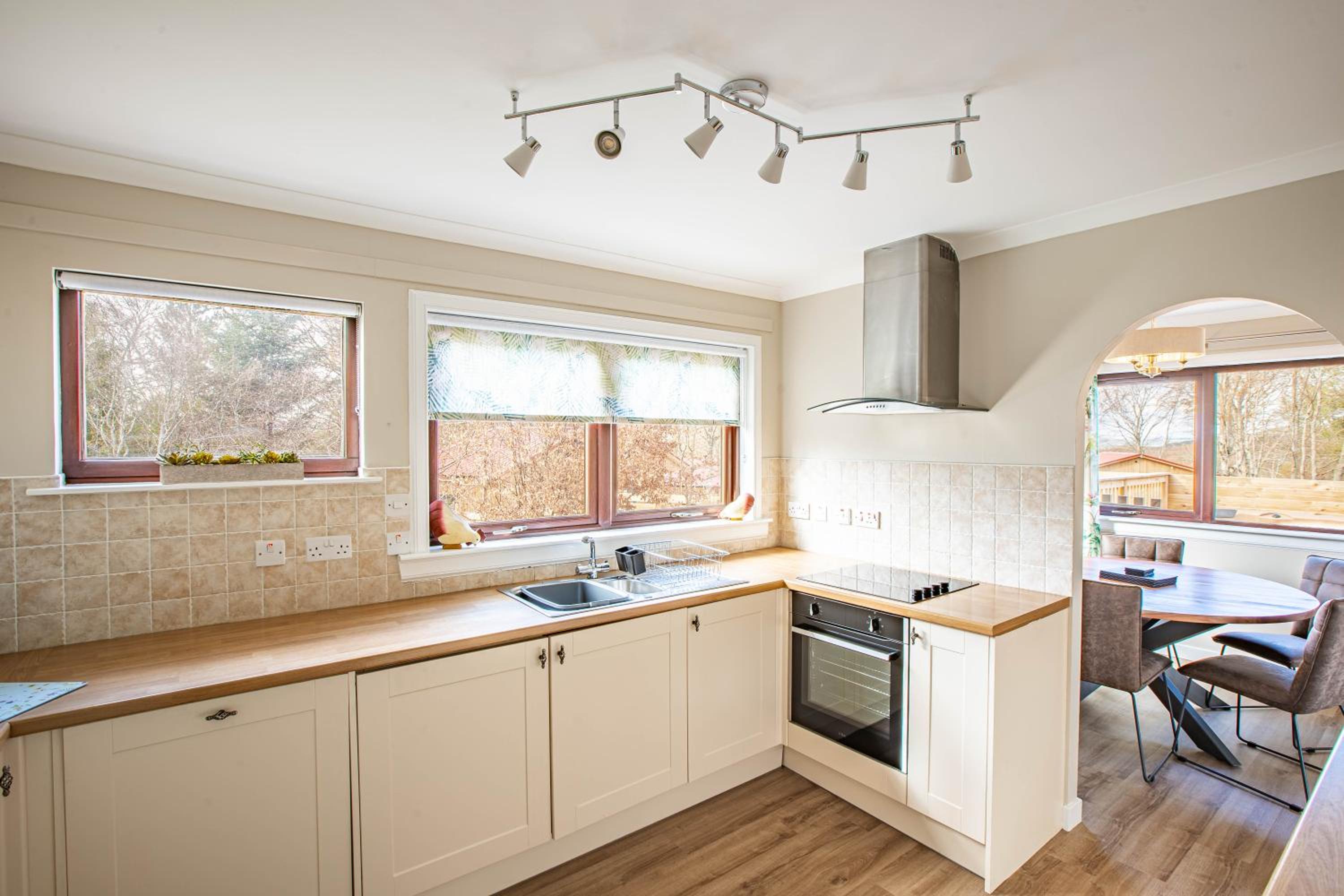 Breckland House with Hot Tub view 5