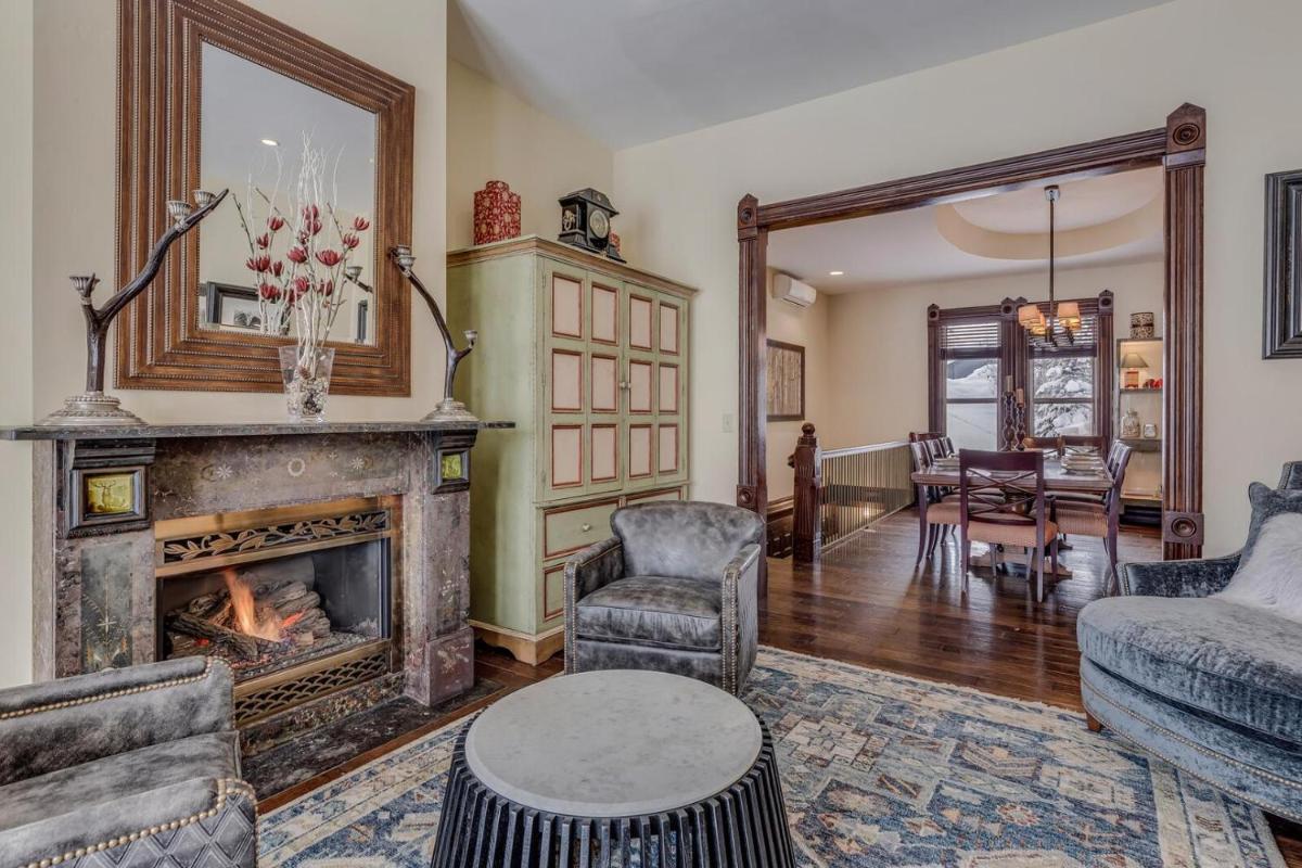 1044- Victorian Chalet view 3