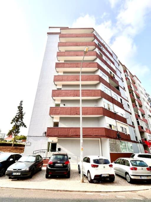 New-Romantic studio near the beach!