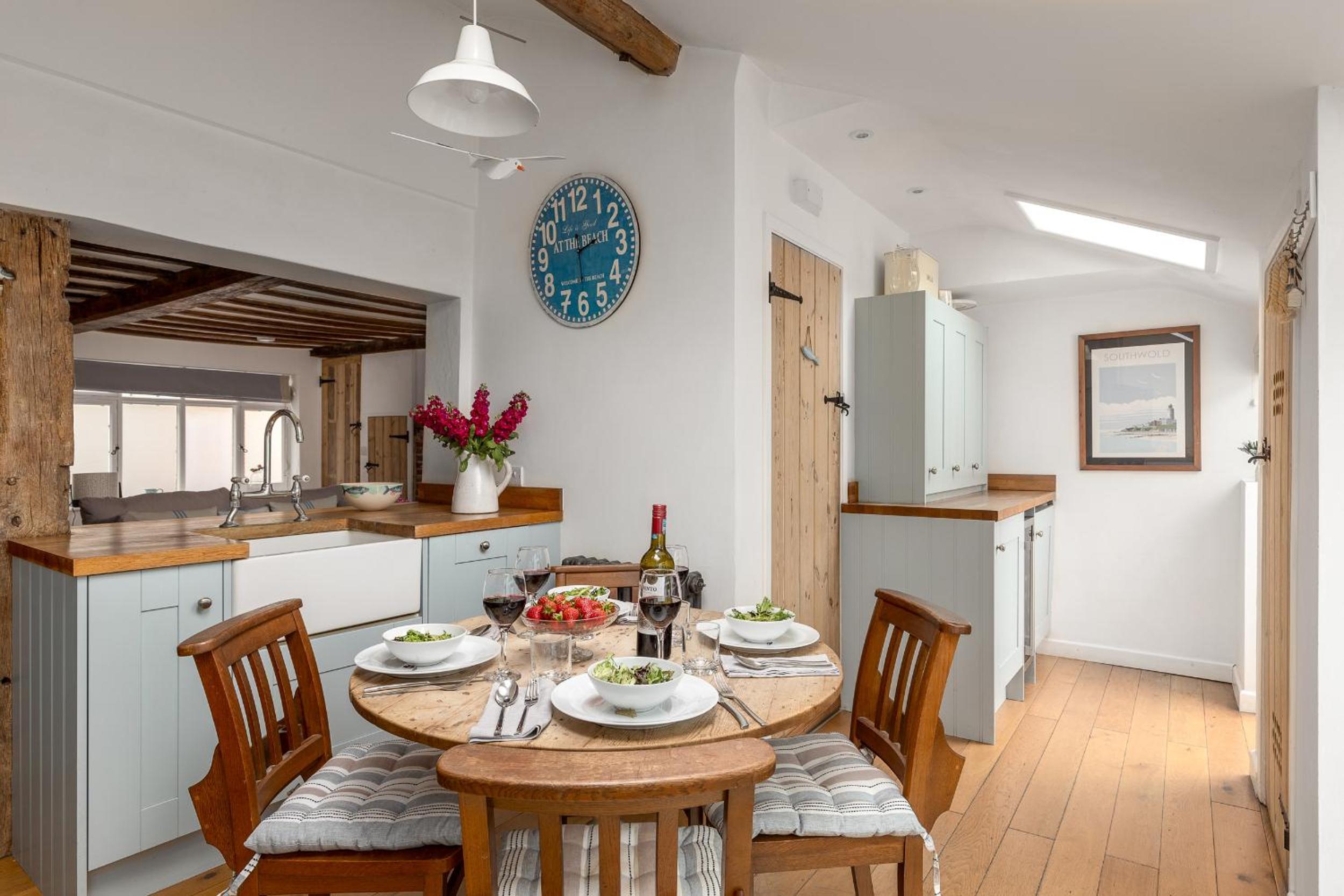 7 Church Street, Southwold view 2