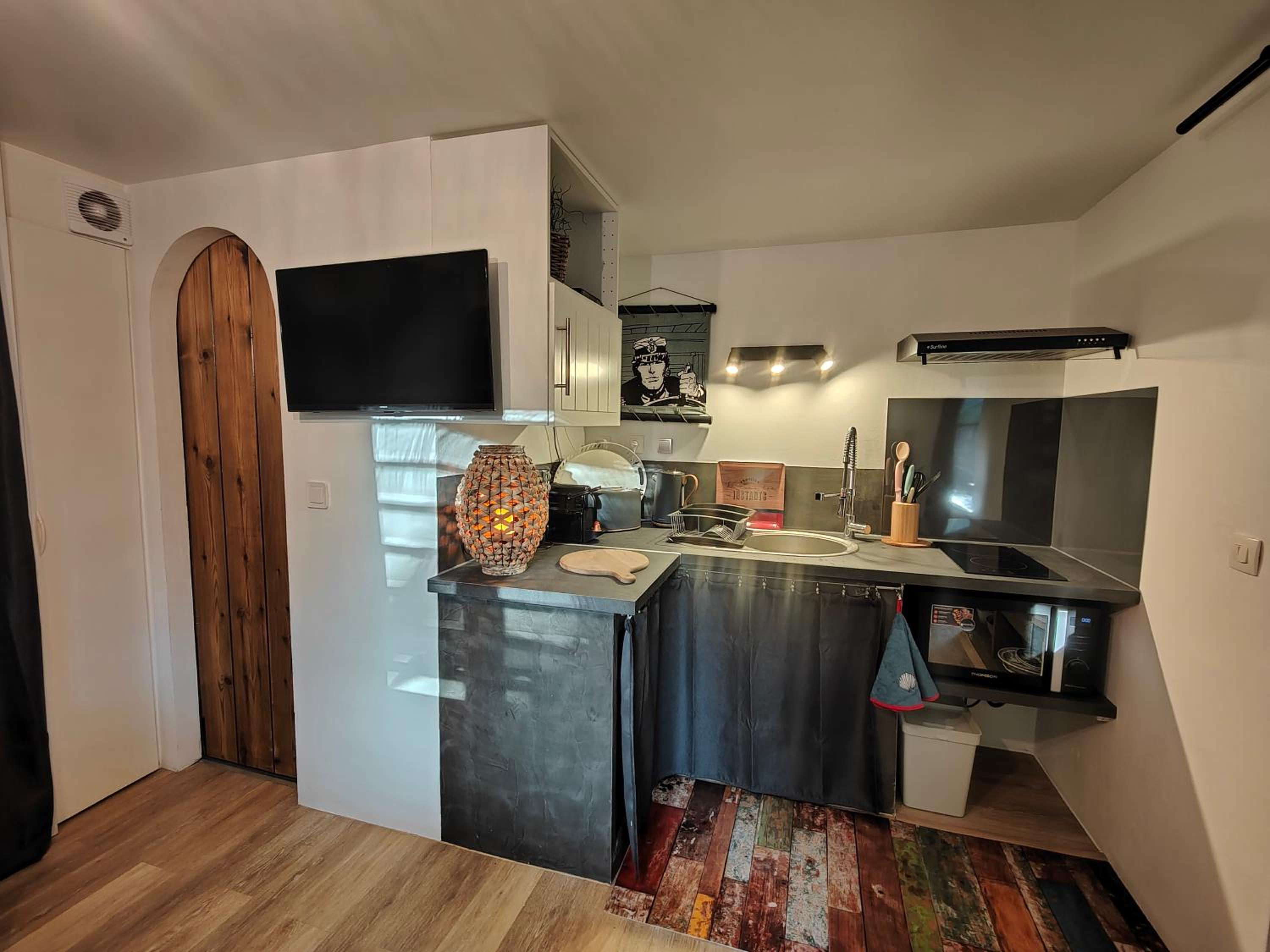 OHANA Jungle Lodges